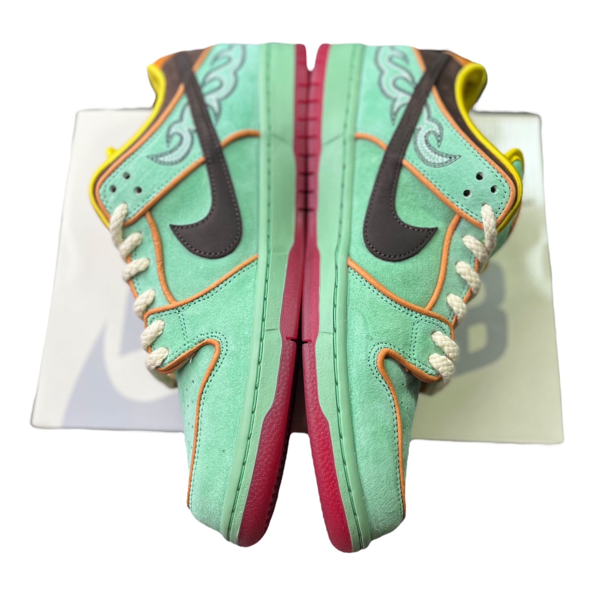 Nike Dunk Low SB Rodeo Tourmaline (45EU)