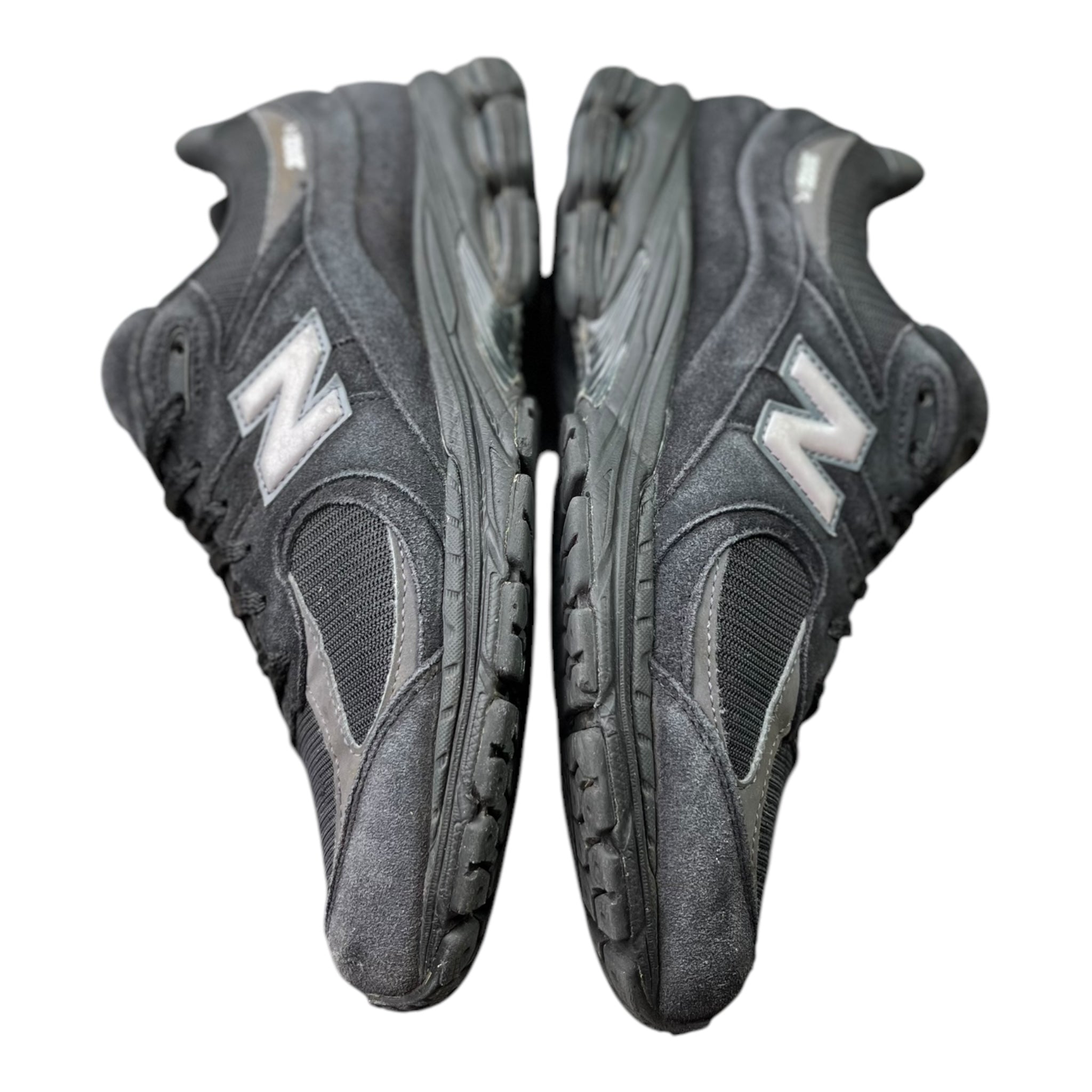 New Balance 2002R Black Dark Grey (43EU)