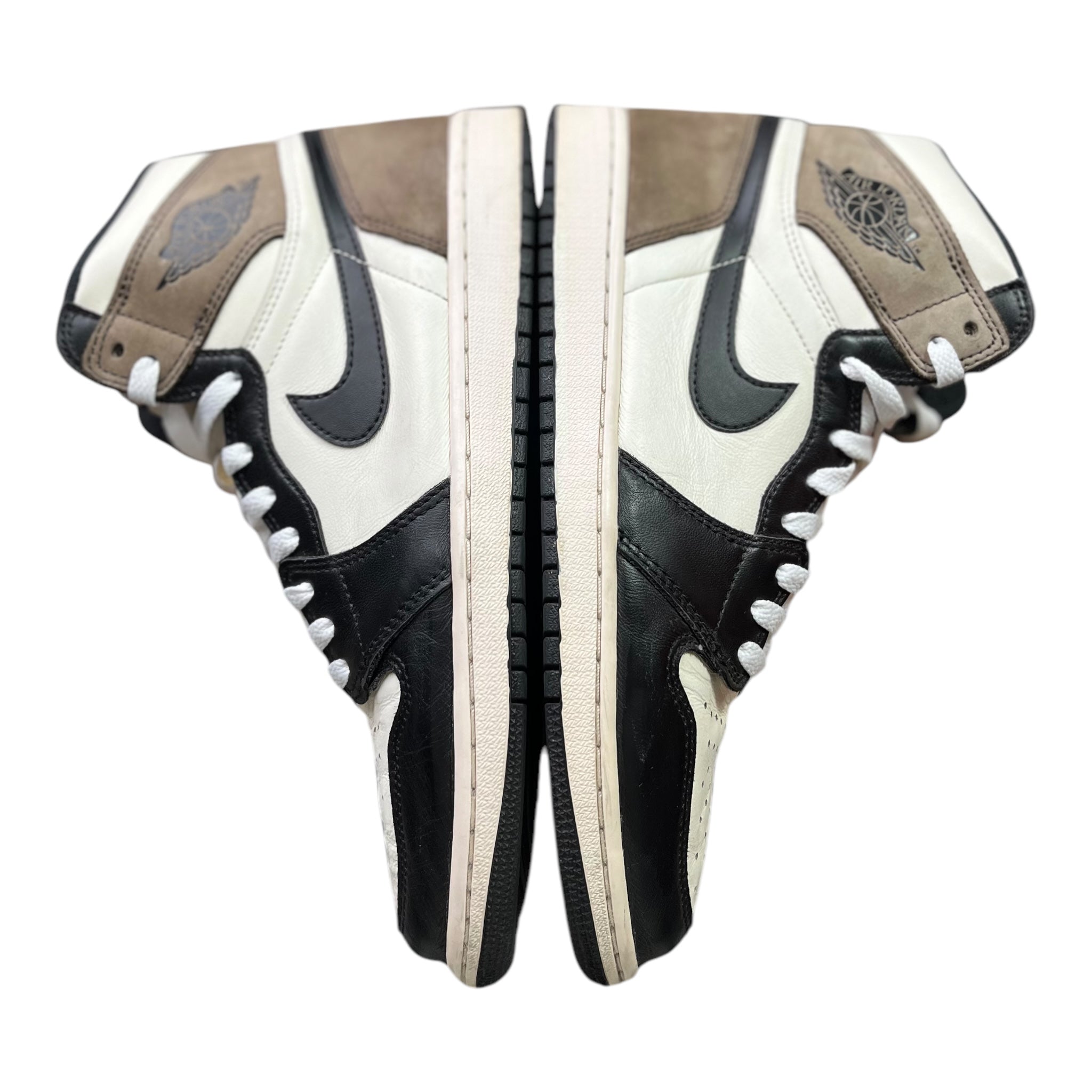 Jordan 1 Retro High Dark Mocha (44EU)