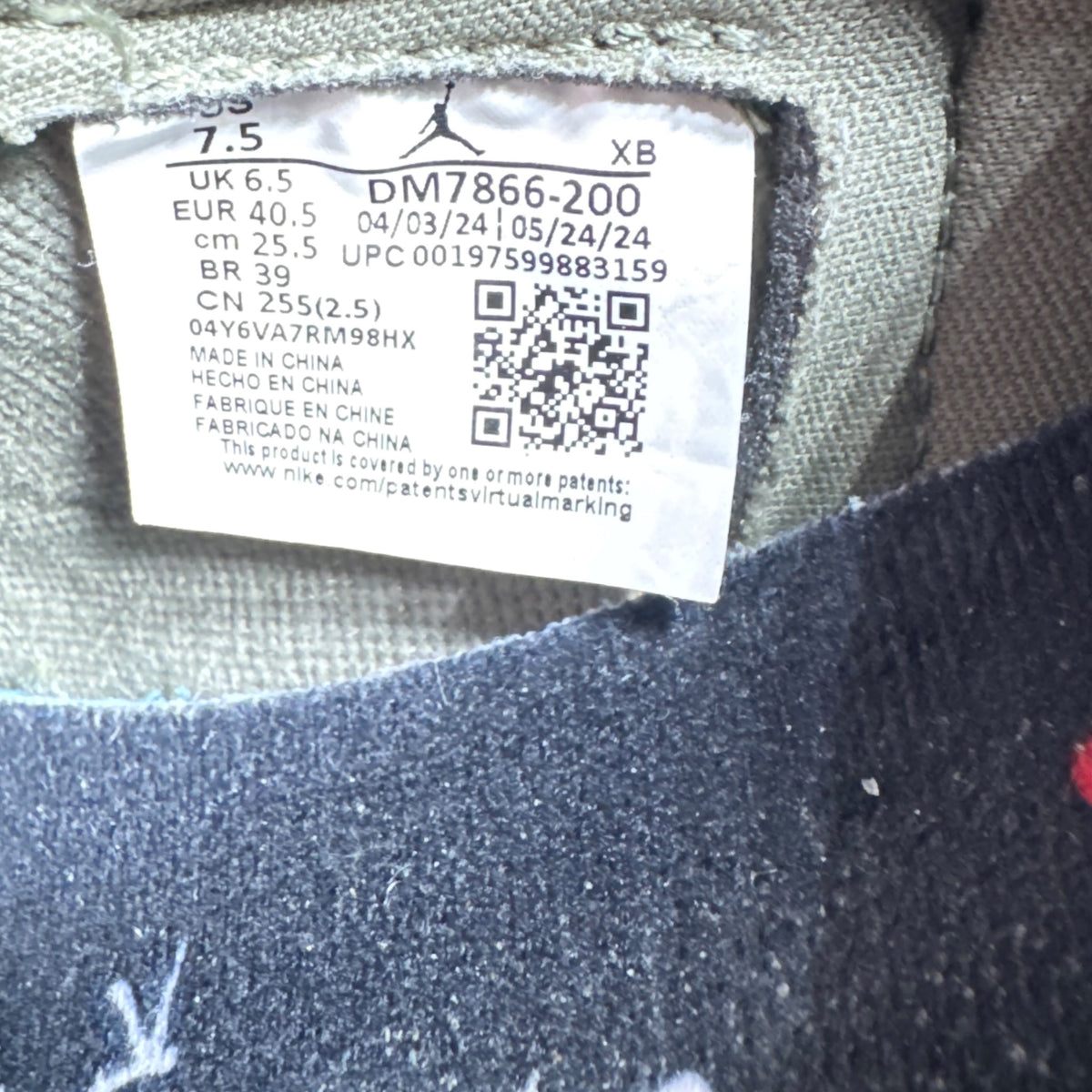 Jordan One Low Travis Scott Medium Olive (40.5EU)
