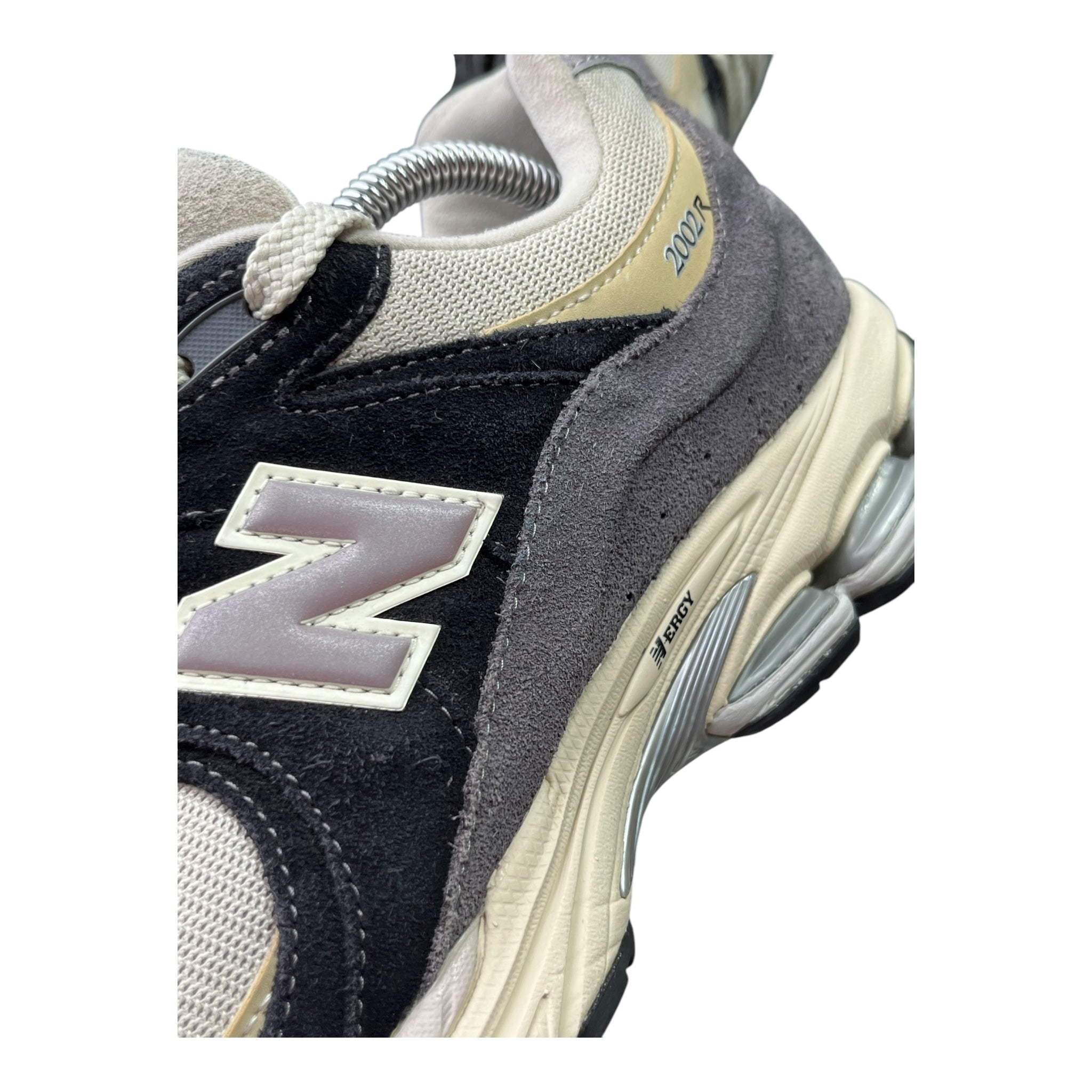 New Balance 2002R Magnet (45.5EU)