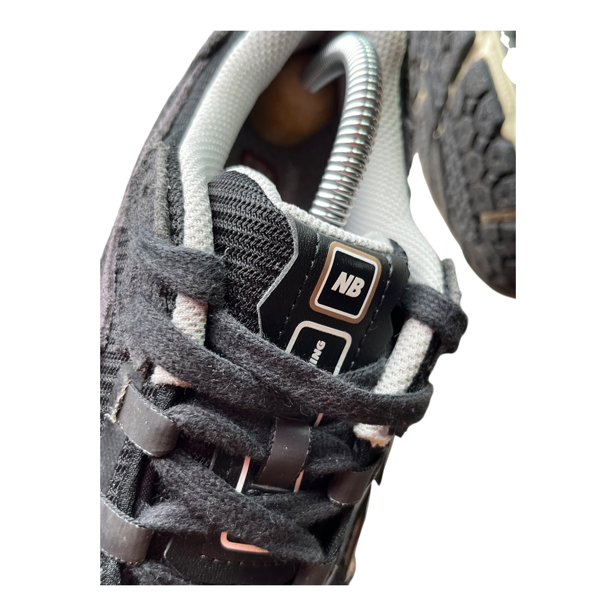 New Balance 1906D Protection Pack Schwarz (44EU)