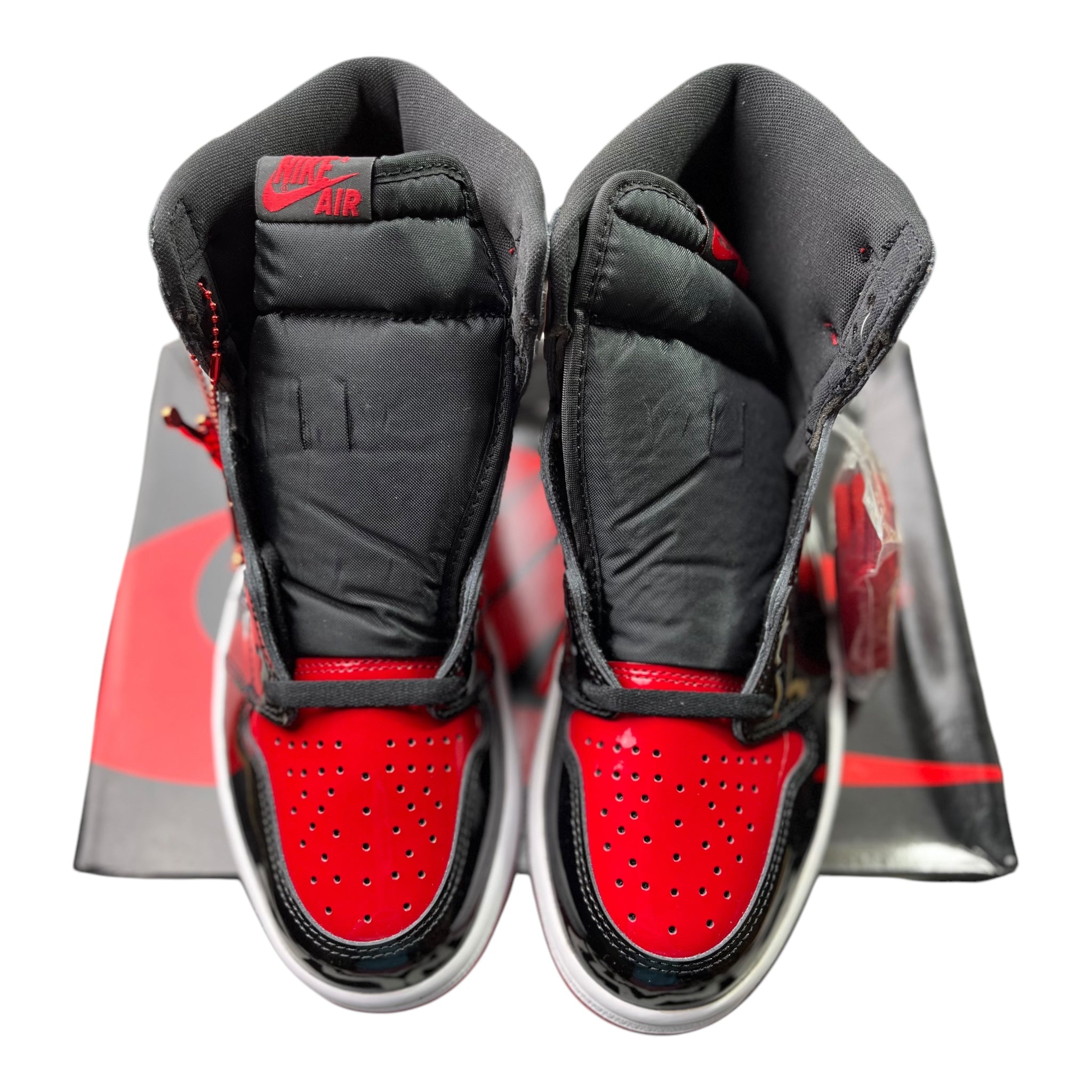 Jordan 1 Retro High OG Patent Bred (42EU)