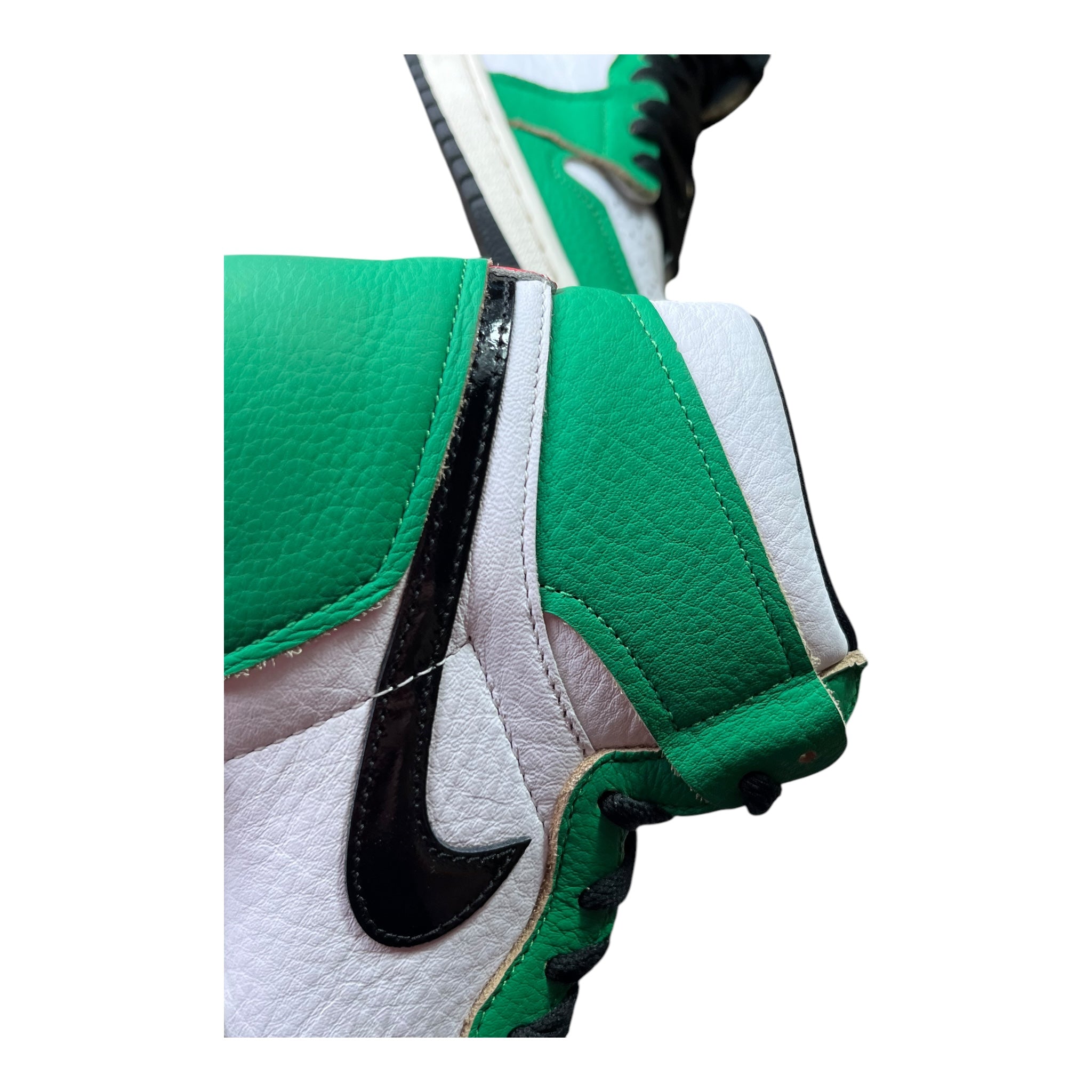 Jordan 1 Retro High Lucky Green (39 EU)