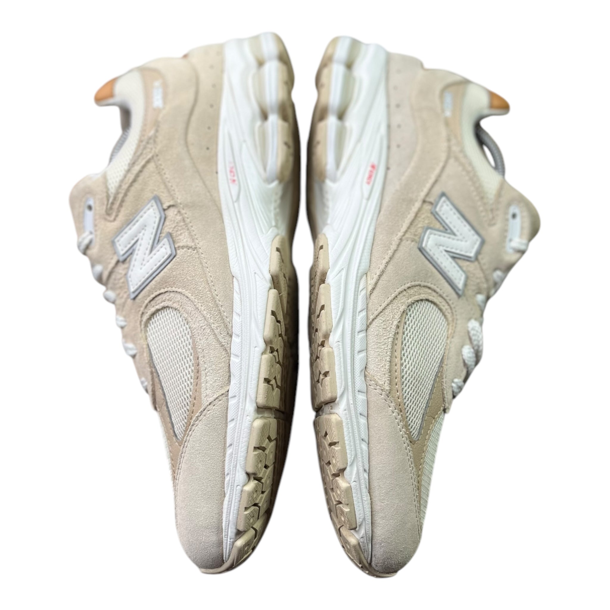 New Balance 2002R Sandstone (45EU)