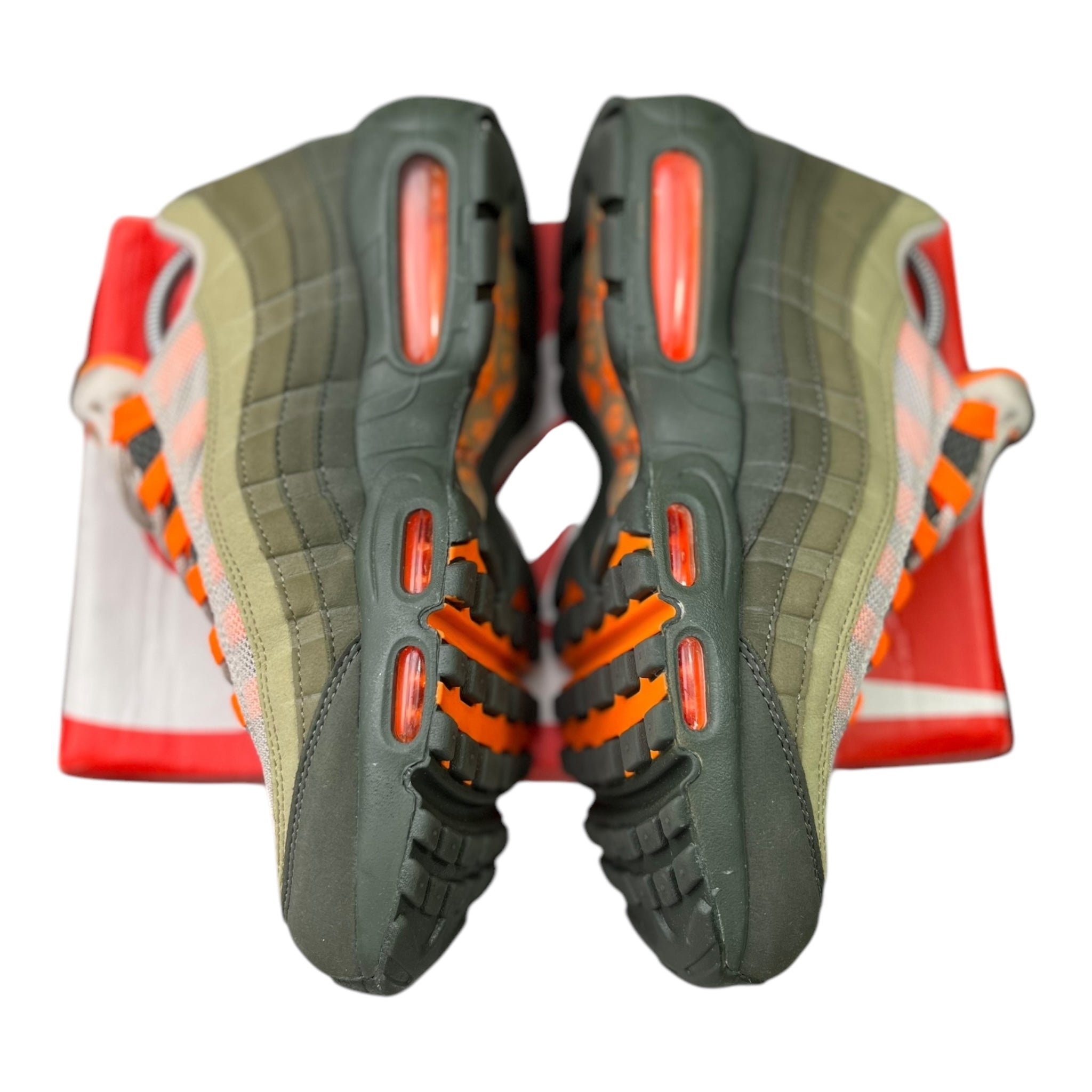 Nike Air Max 95 OG Neutral Olive Total Orange (42EU)