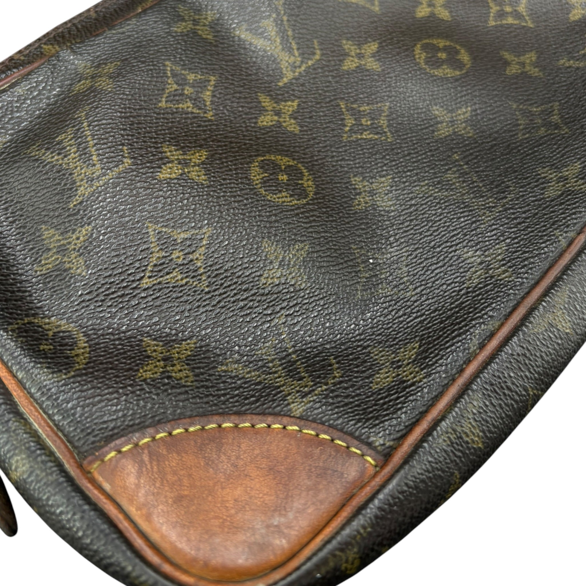 Louis Vuitton Clutch
