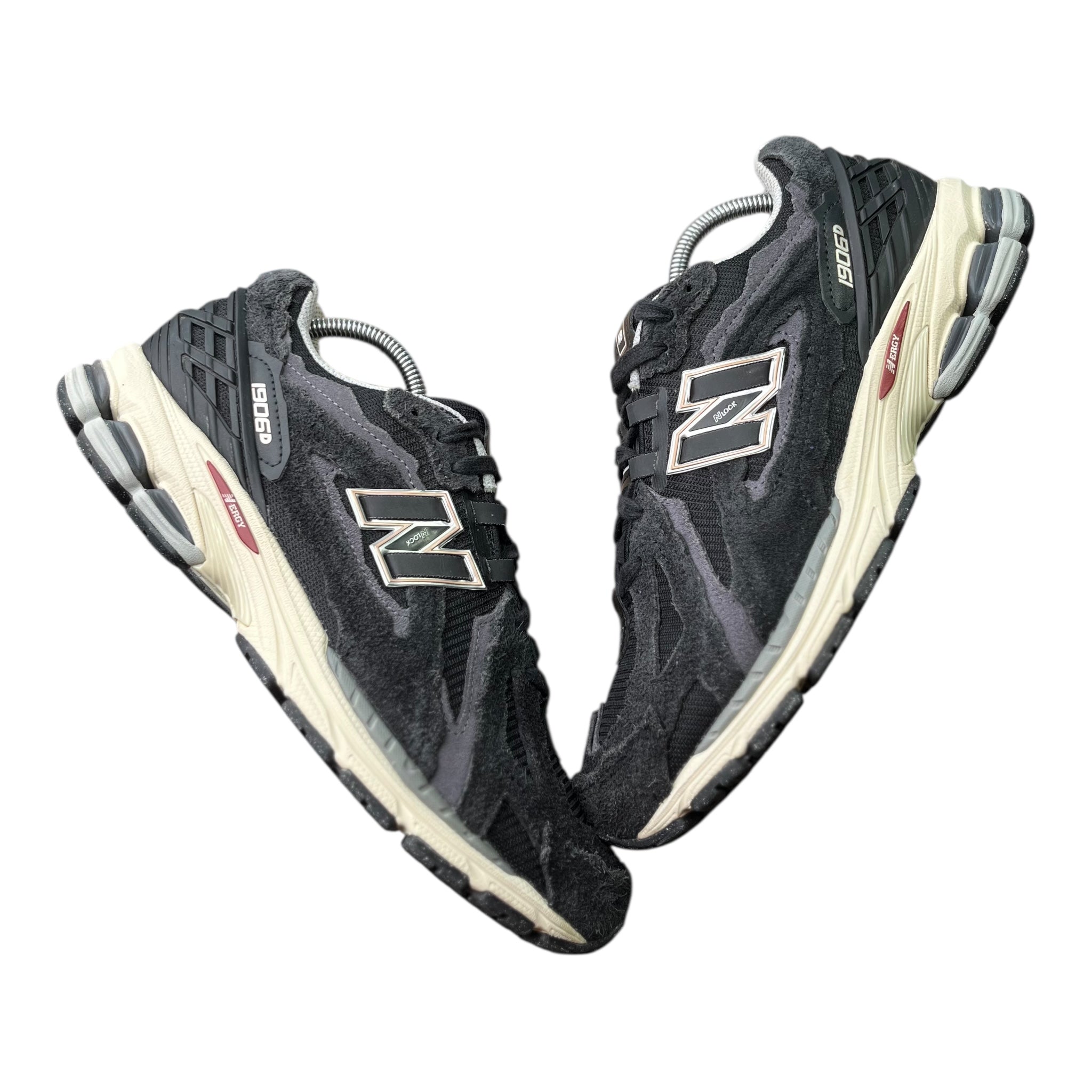 New Balance 1906D Protection Pack Schwarz (44EU)