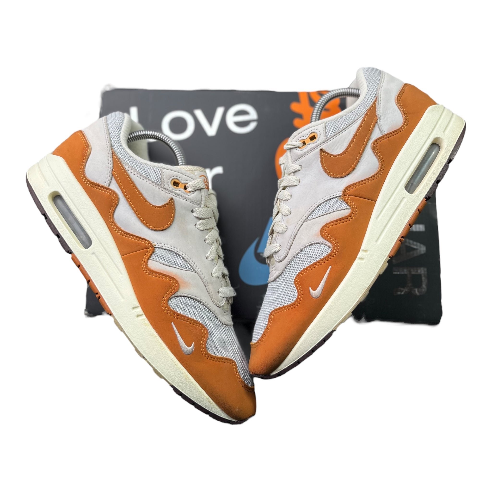 Nike Air Max 1 Patta Monarch (44EU)