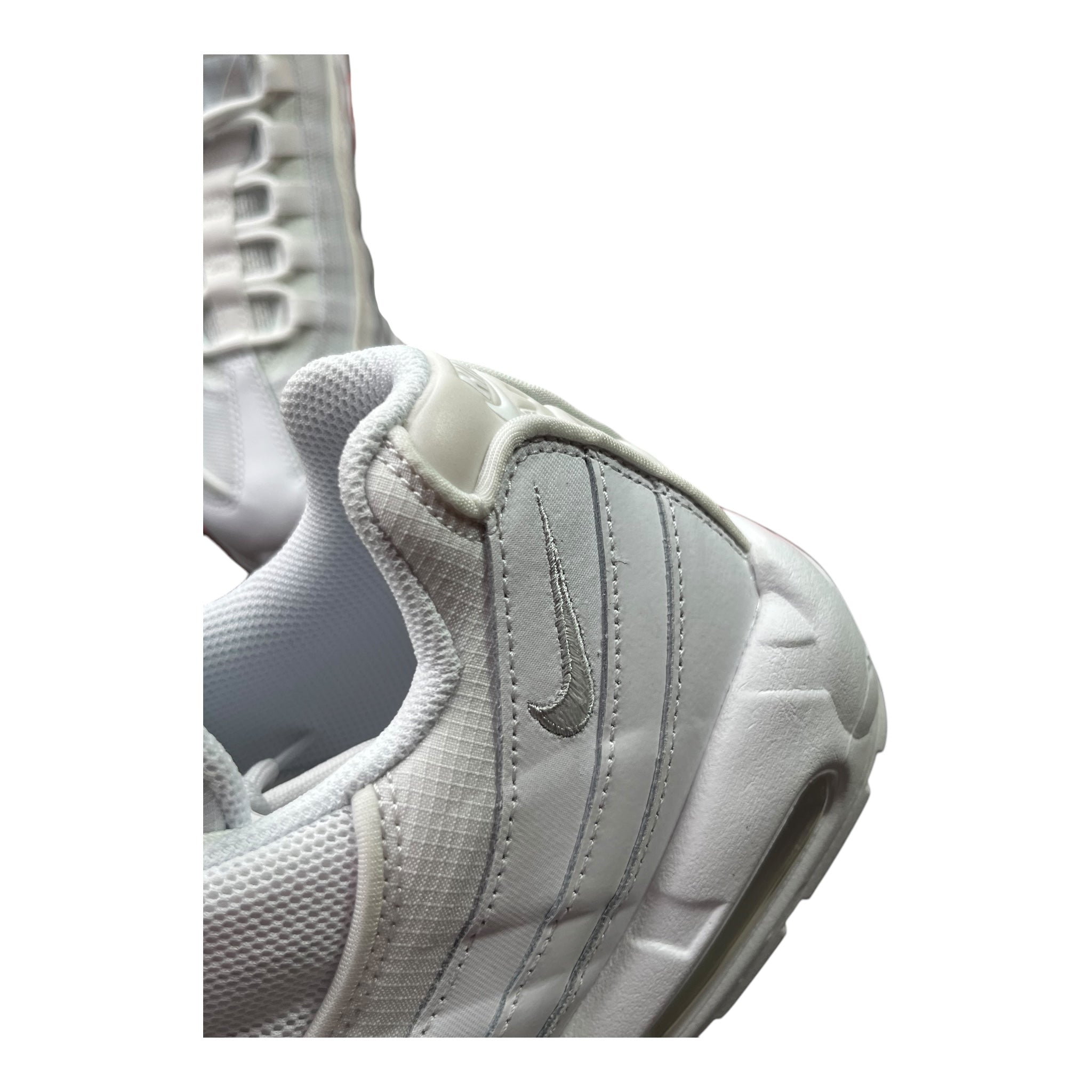 Nike Air Max 95 Triple White (42EU)