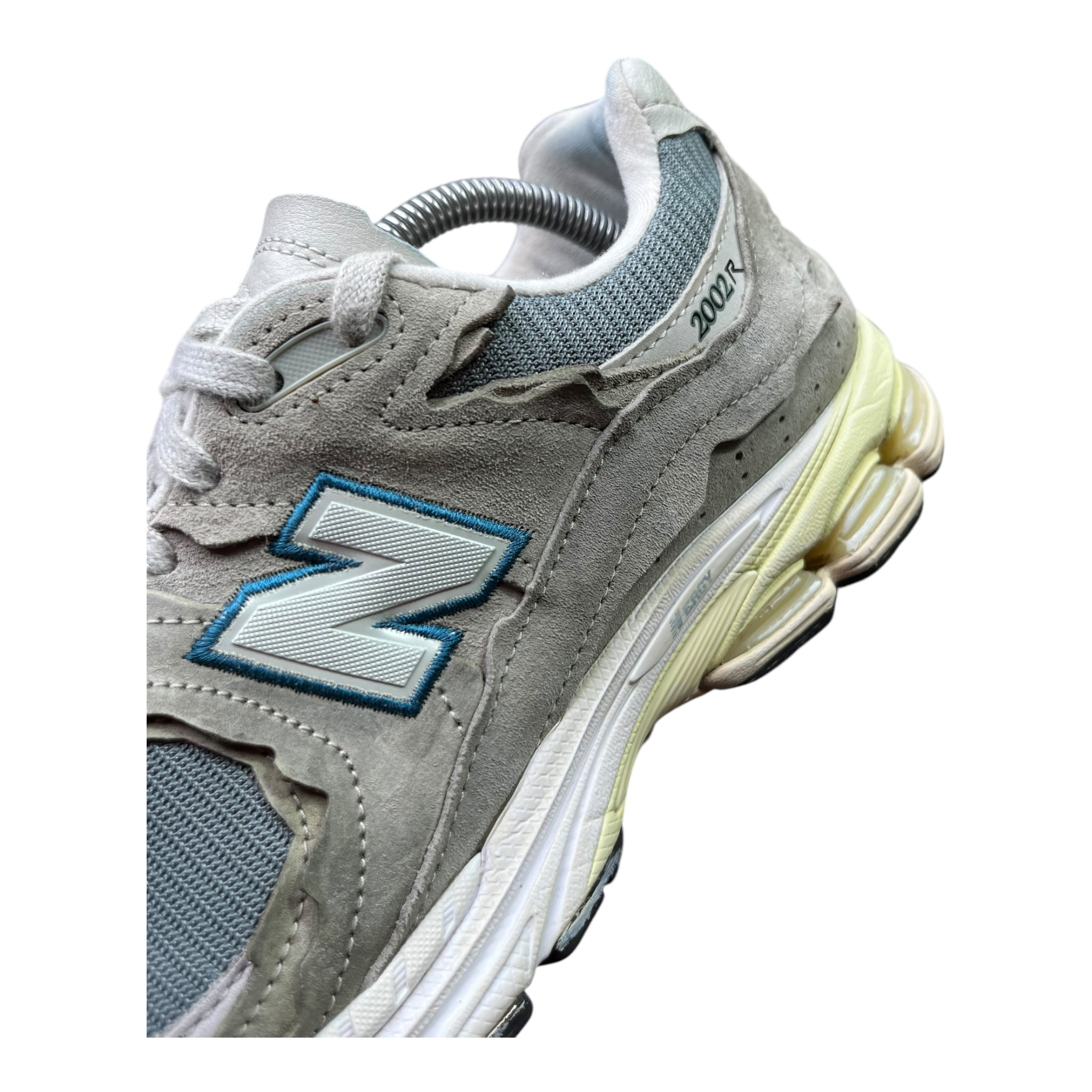 New Balance 2002R Protection Pack Mirage Grau (42.5EU)