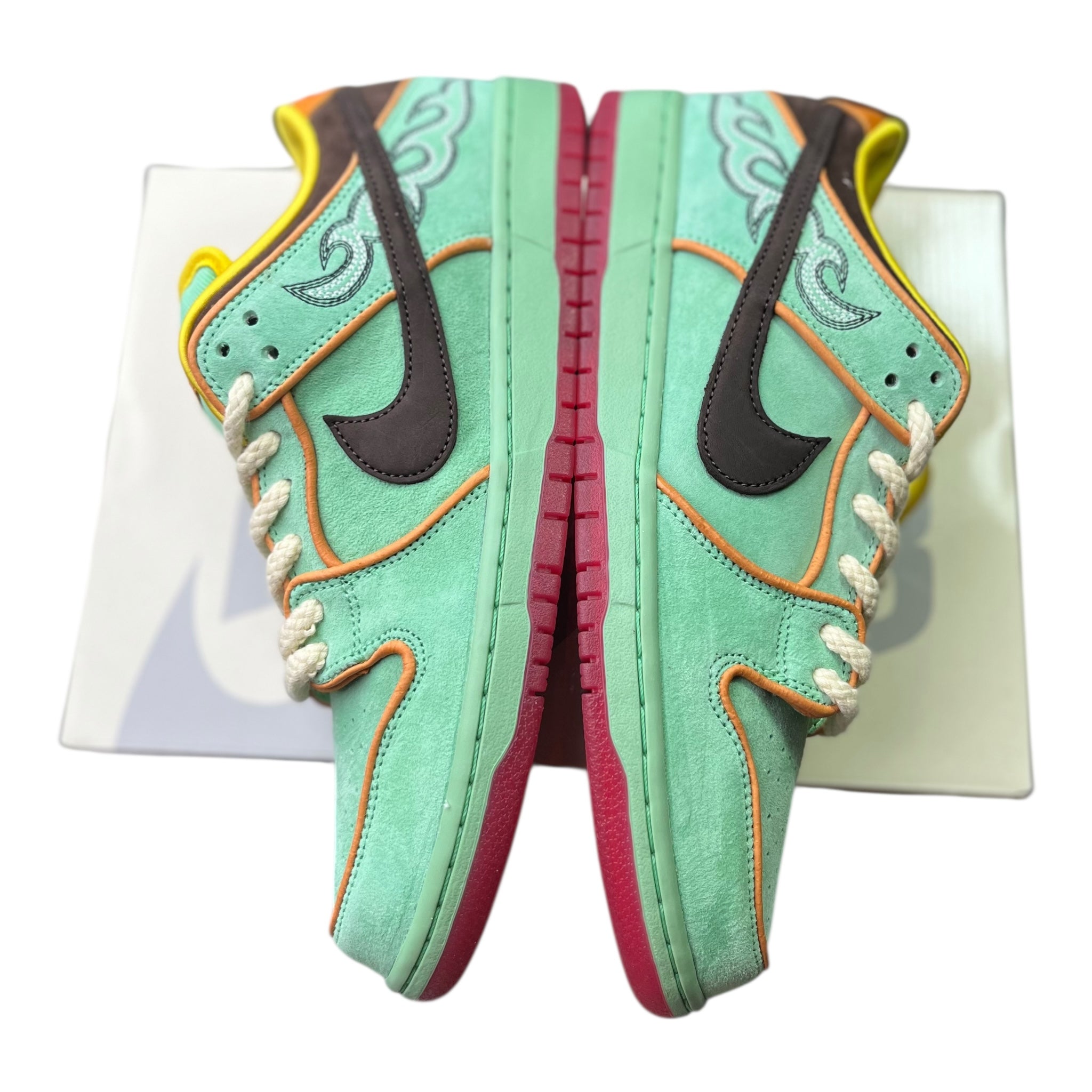 Nike Dunk Low SB Rodeo Tourmaline (45EU)