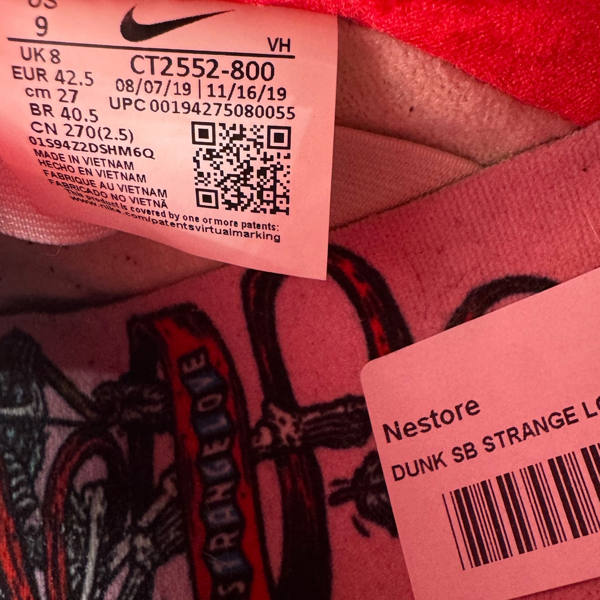 Dunk SB Low Strange Love (42.5EU)