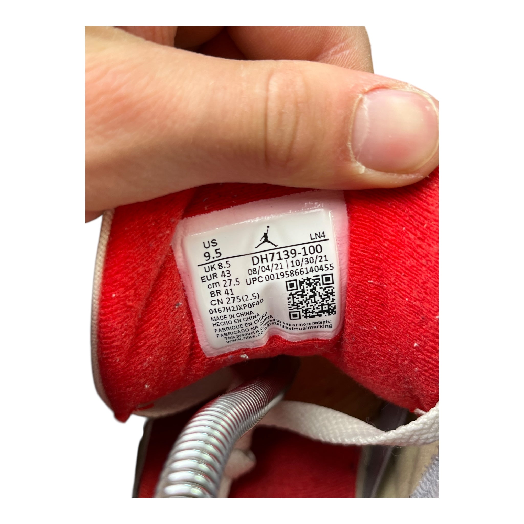 Jordan 3 Retro Muslin (43EU)