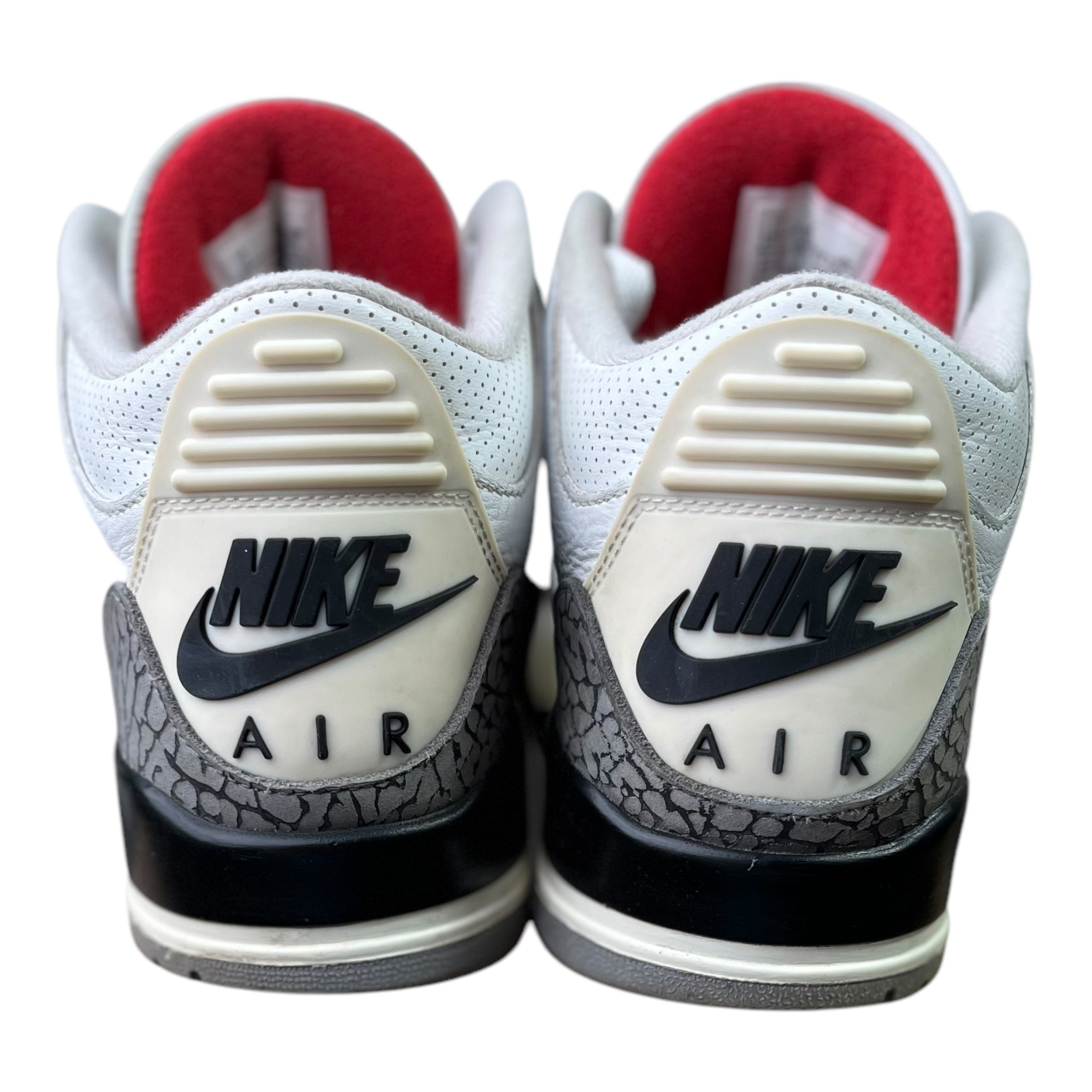 Jordan 3 Retro White Cement Reimagined (44 EU)