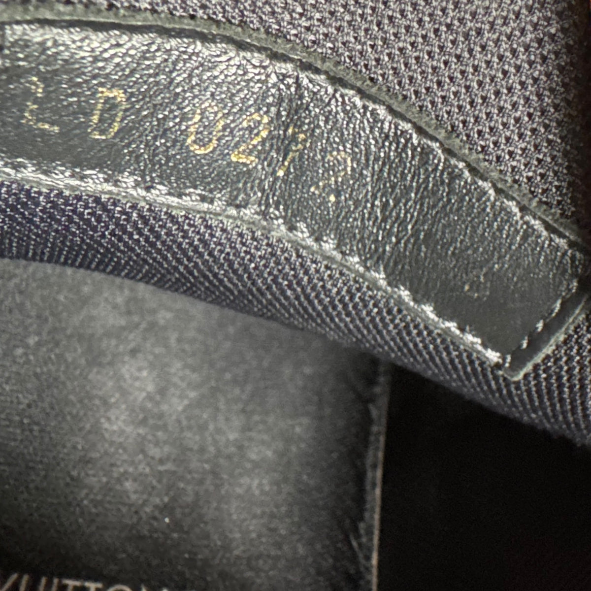 Louis Vuitton Trainer (41)