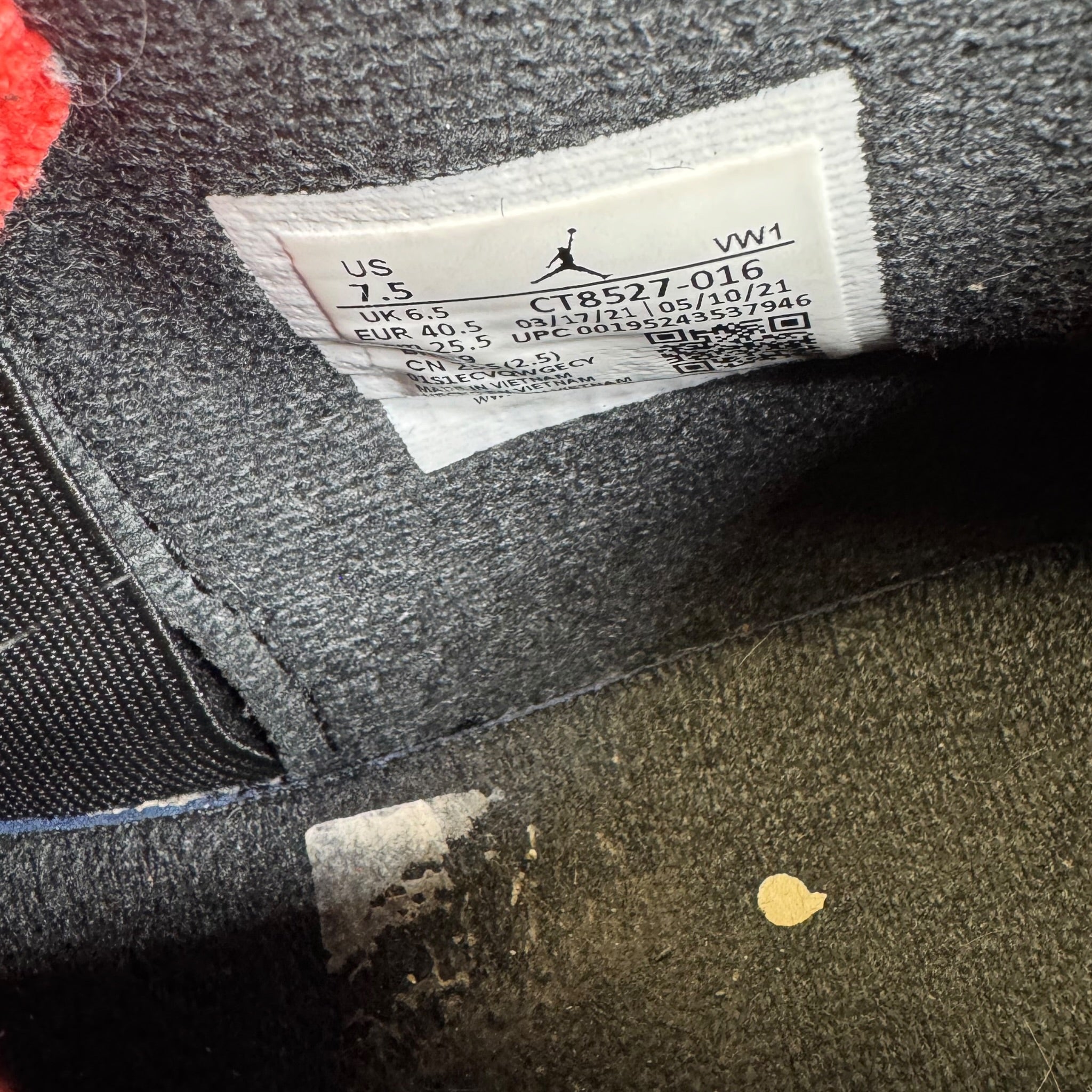 Jordan 4 Red Thunder (40.5EU)