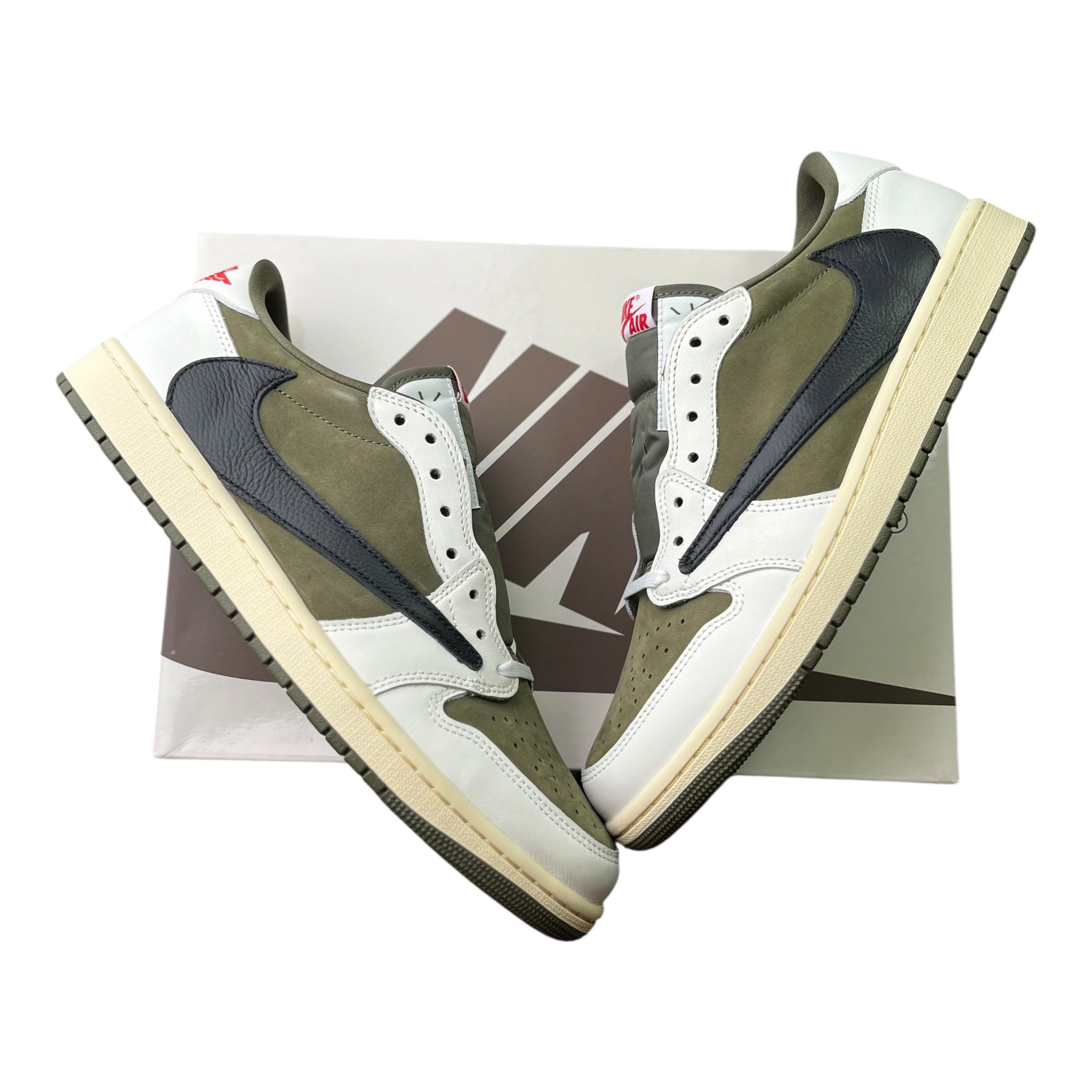 Jordan 1 Low OG SP Travis Scott Medium Olive (44EU)