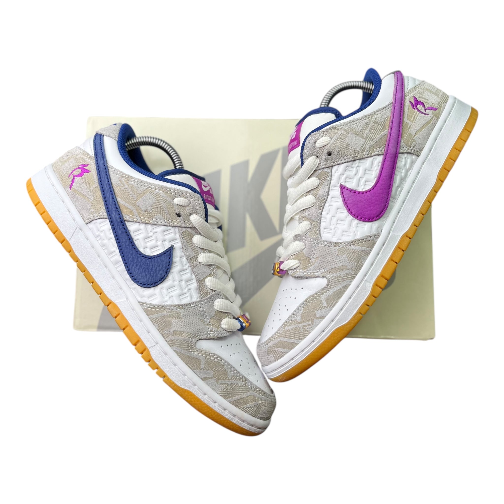 Nike Dunk Low SB Rayssa Leal (42EU)