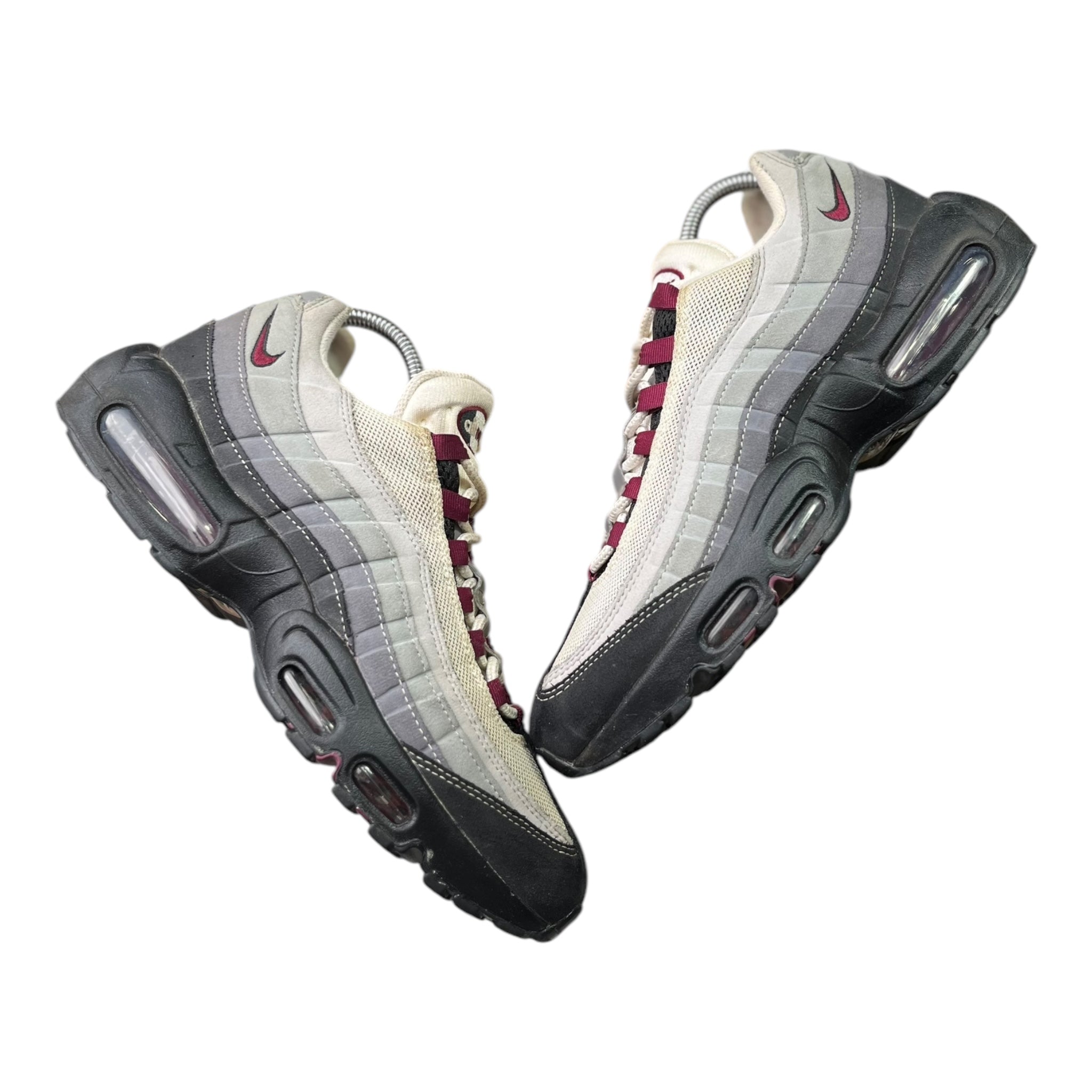 Nike Air Max 95 Dunkel Rote Beete (41EU)