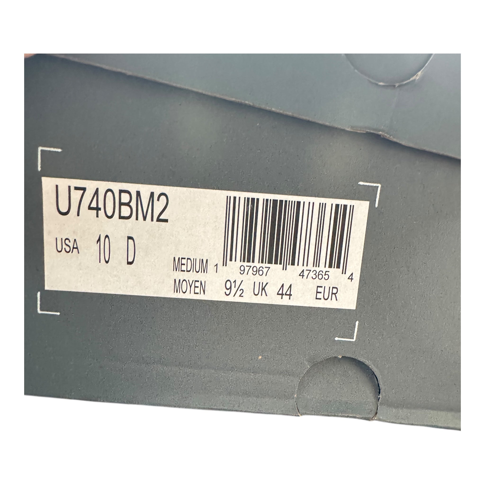 New Balance 740 (44EU)