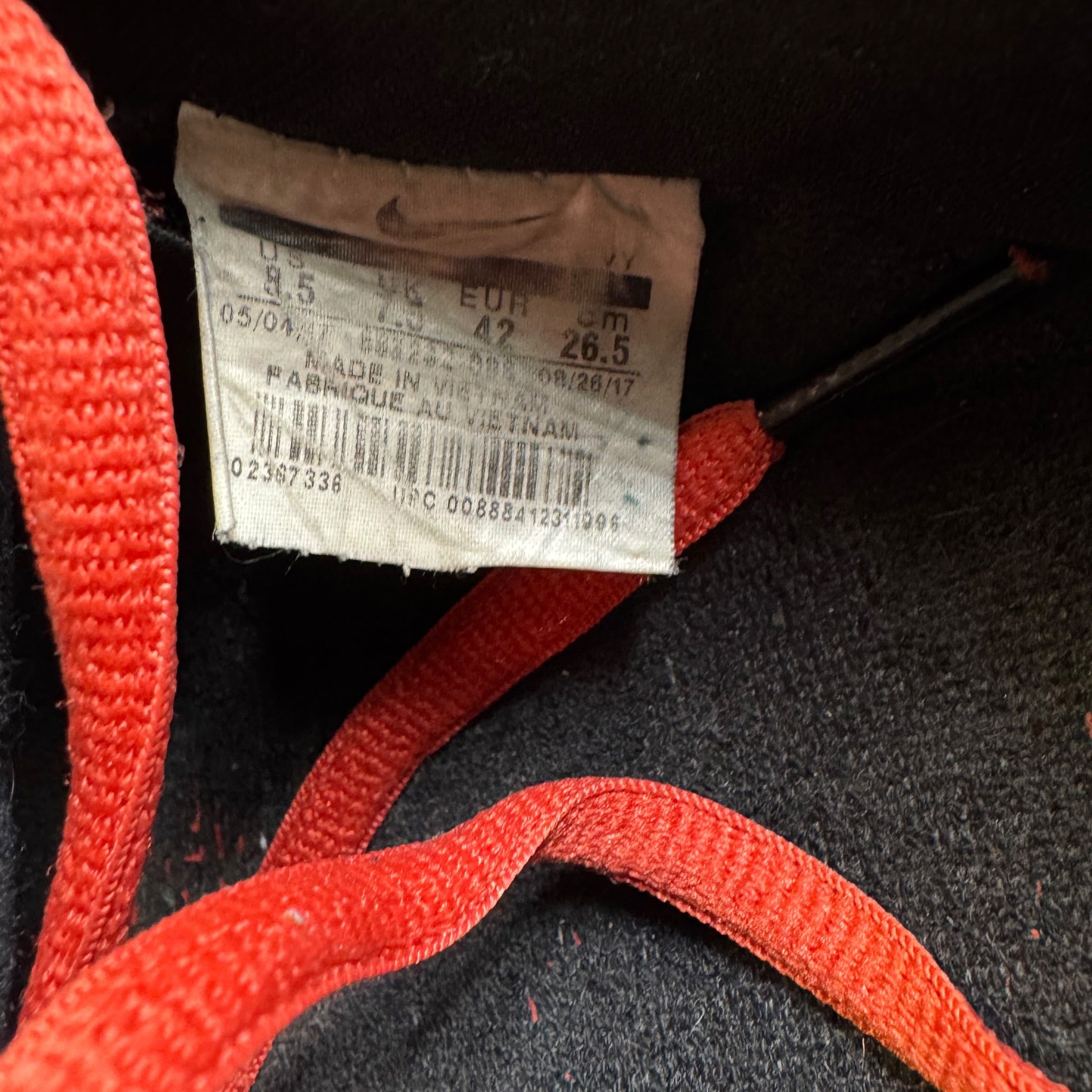 Dunk SB Low Pigeon (42EU)
