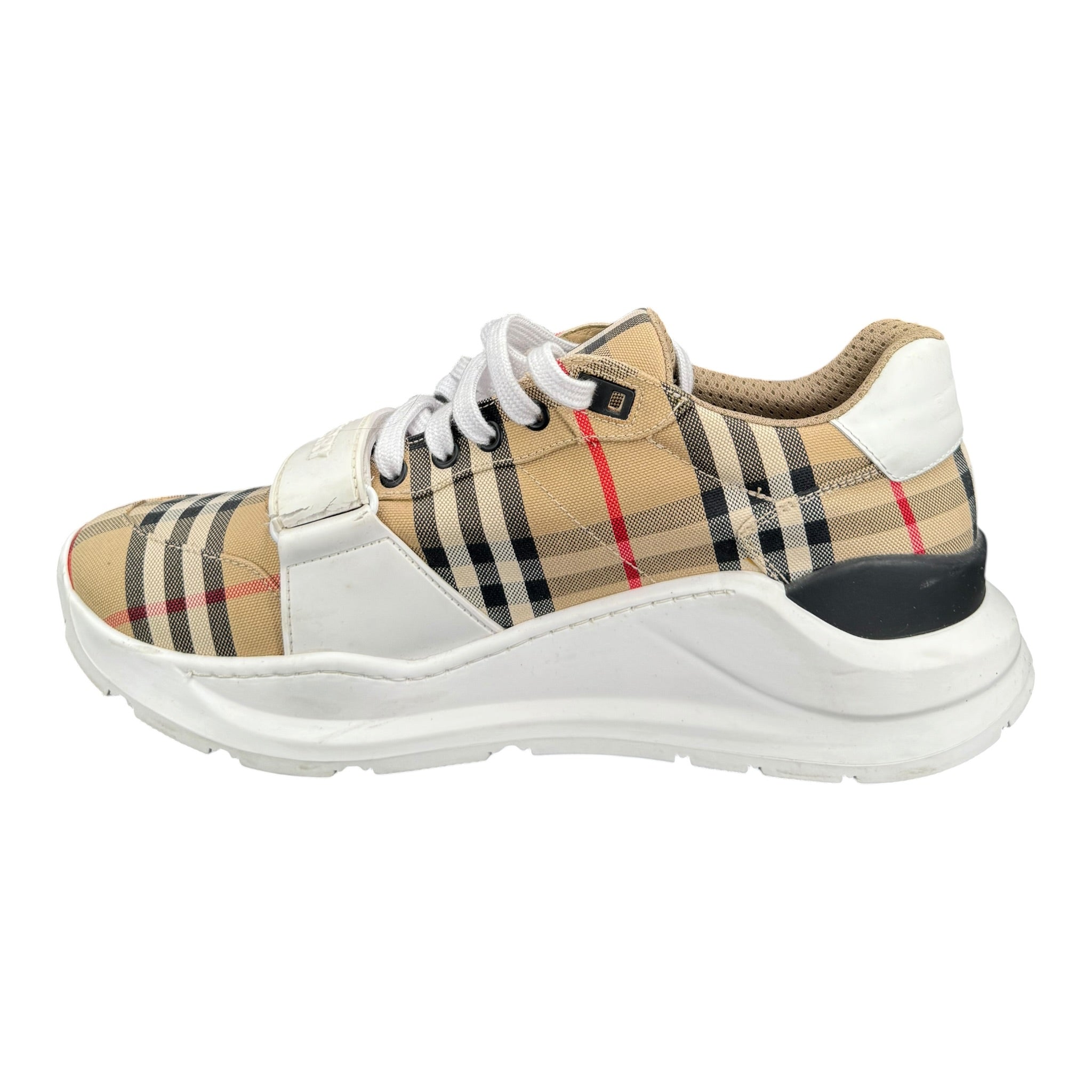 Burberry Sneakers (44EU)