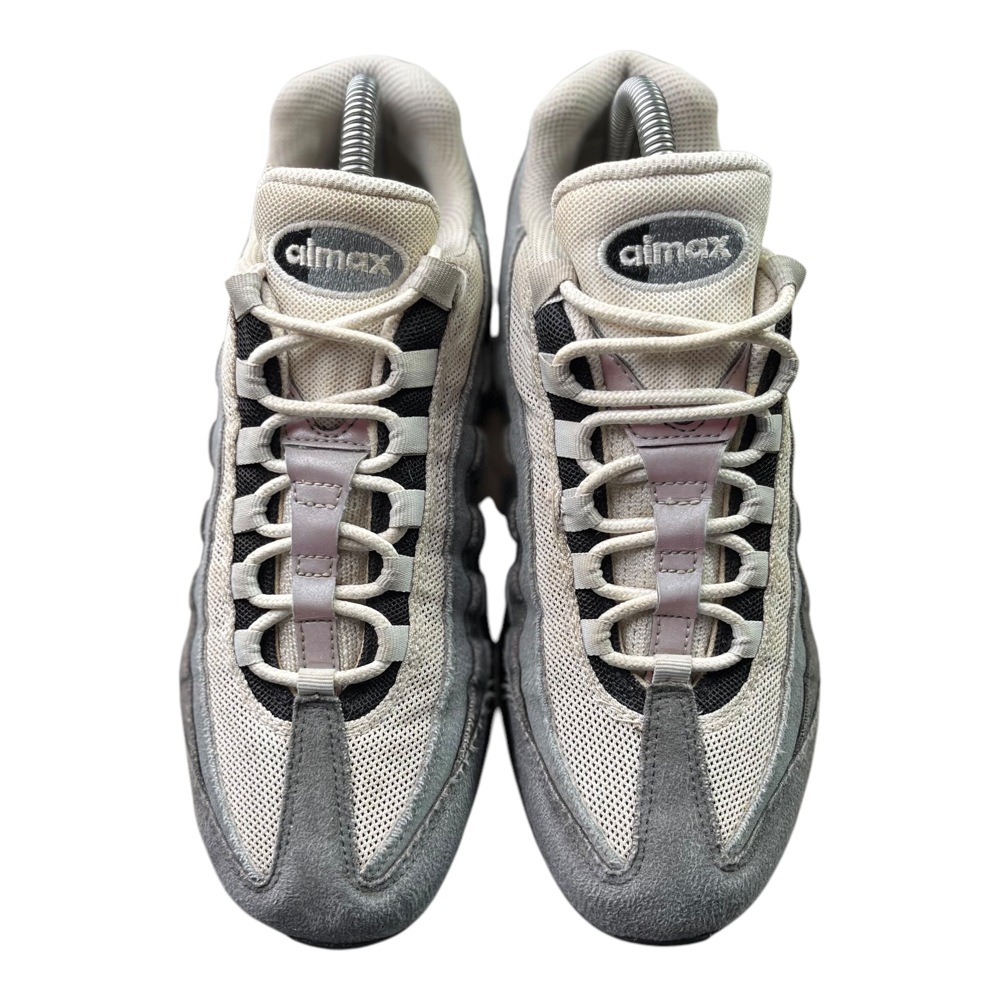 Nike Air Max 95 Grau Jewel (40EU)