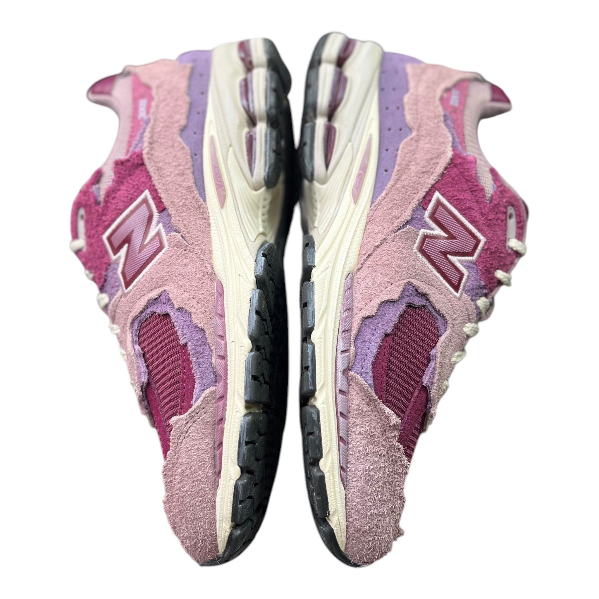 New Balance 2002R Protection Pack Pink Lilac (42EU)