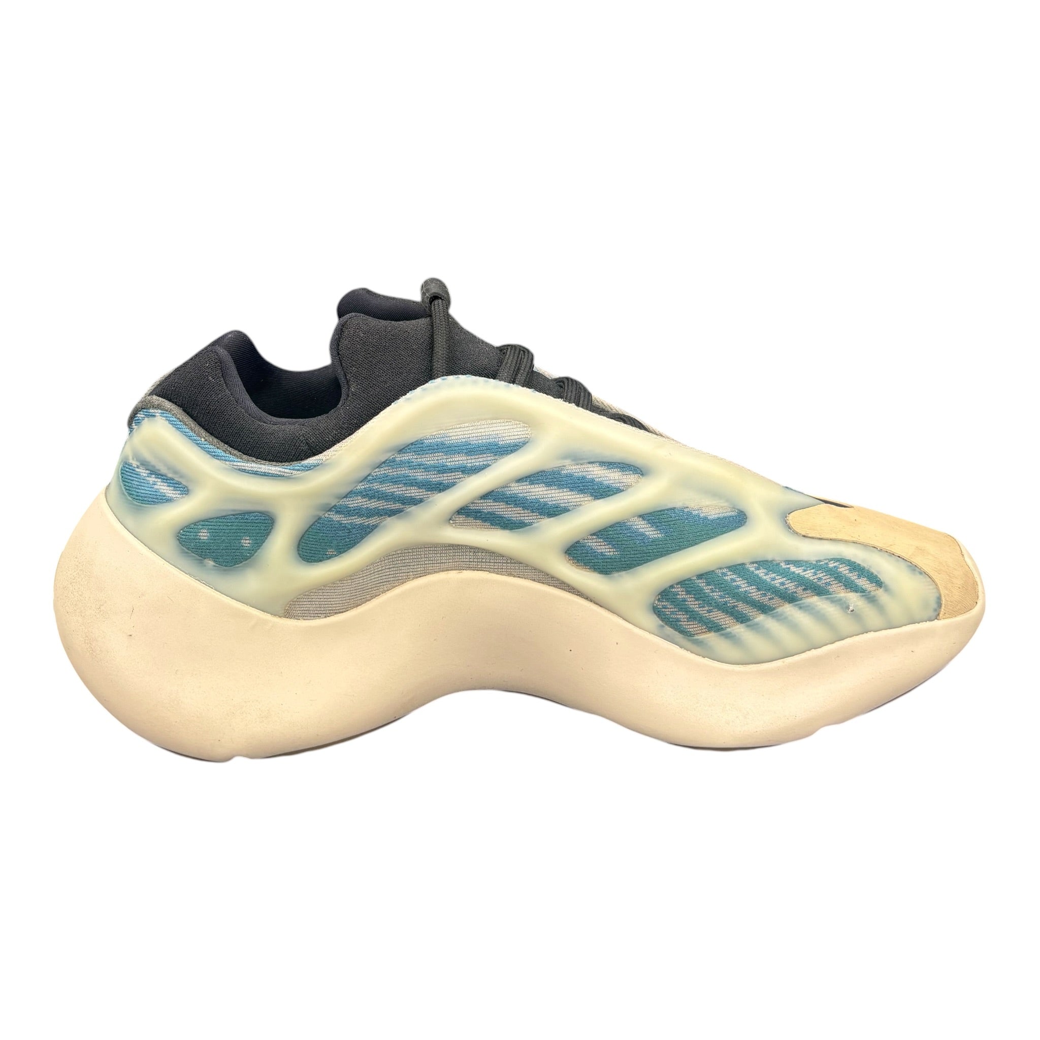 Yeezy 700 V3 (43EU)