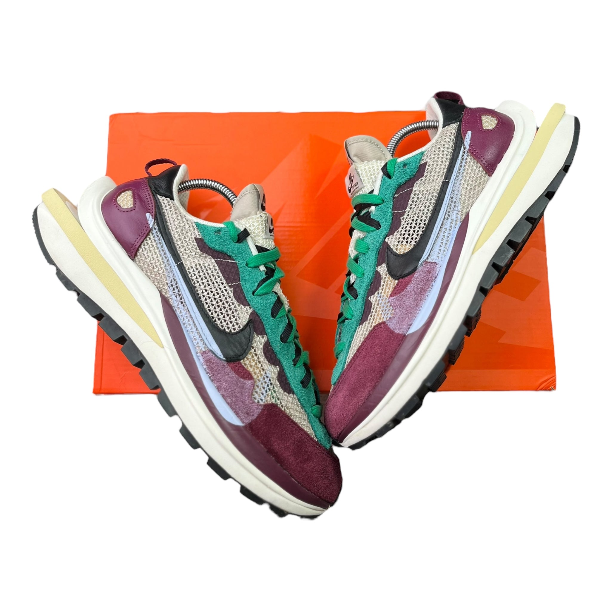 Nike Vapporwaffle Sacai Villain Red Neptune Green (44EU)