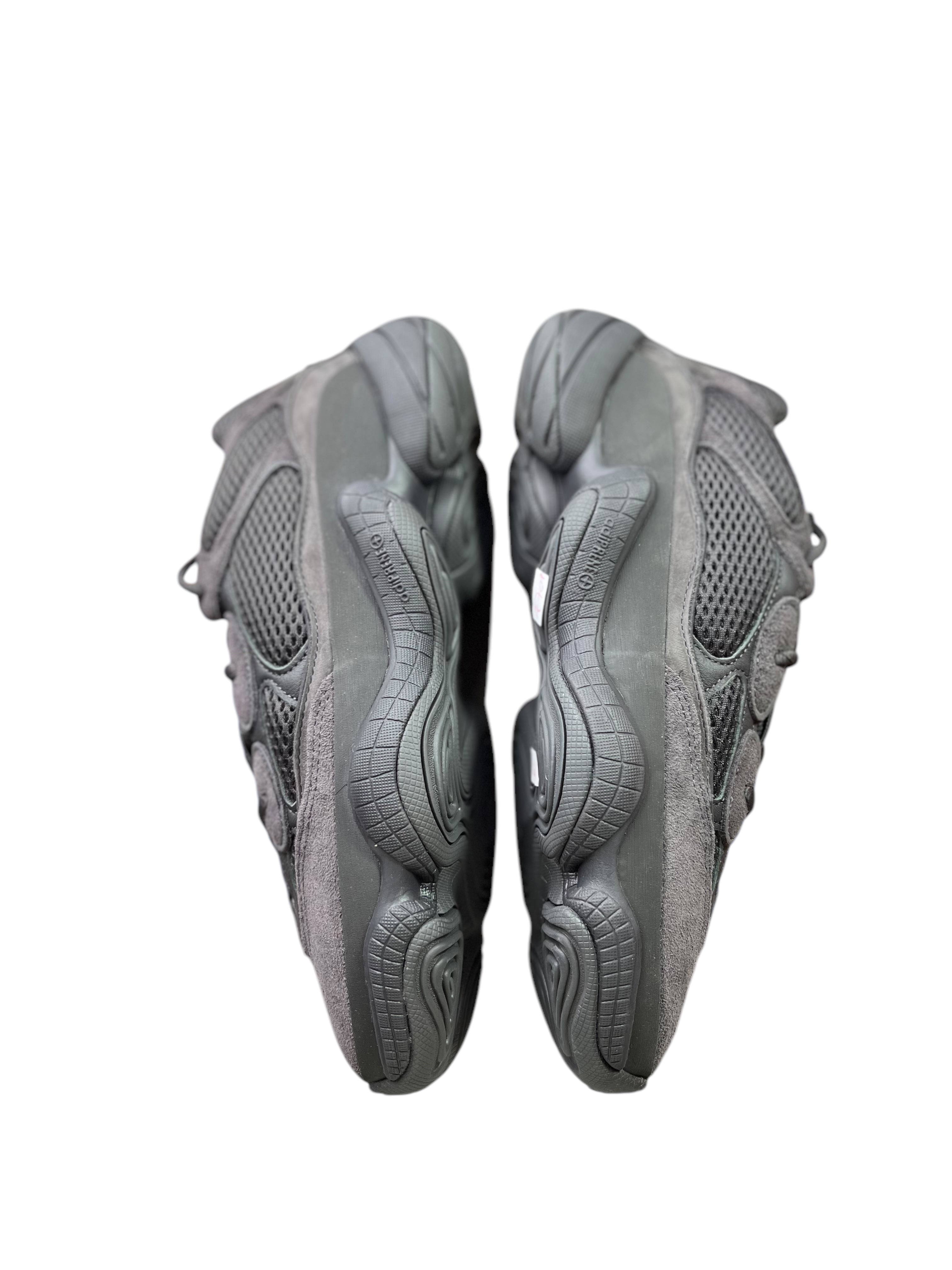 Adidas Yeezy 500 Schwarz (43 1/3EU)