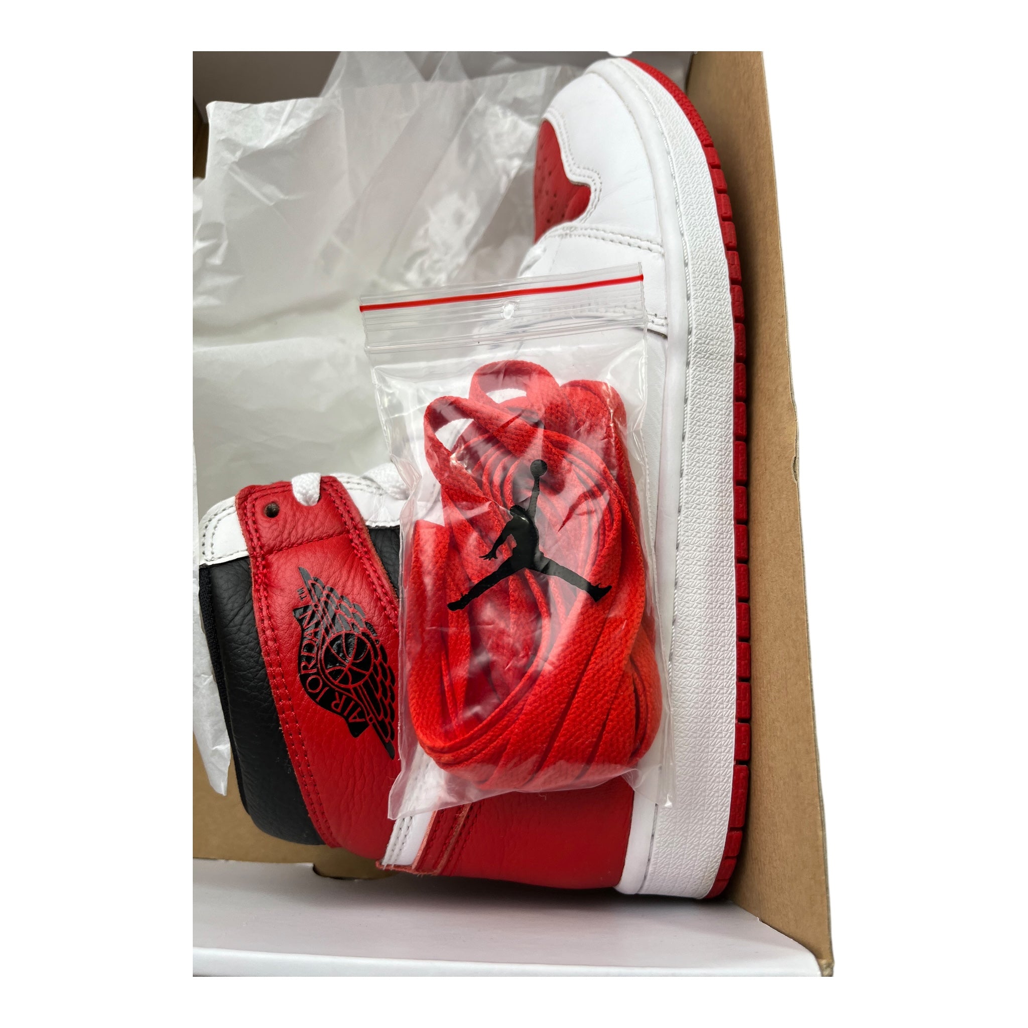 Jordan 1 Retro High Heritage (44EU)