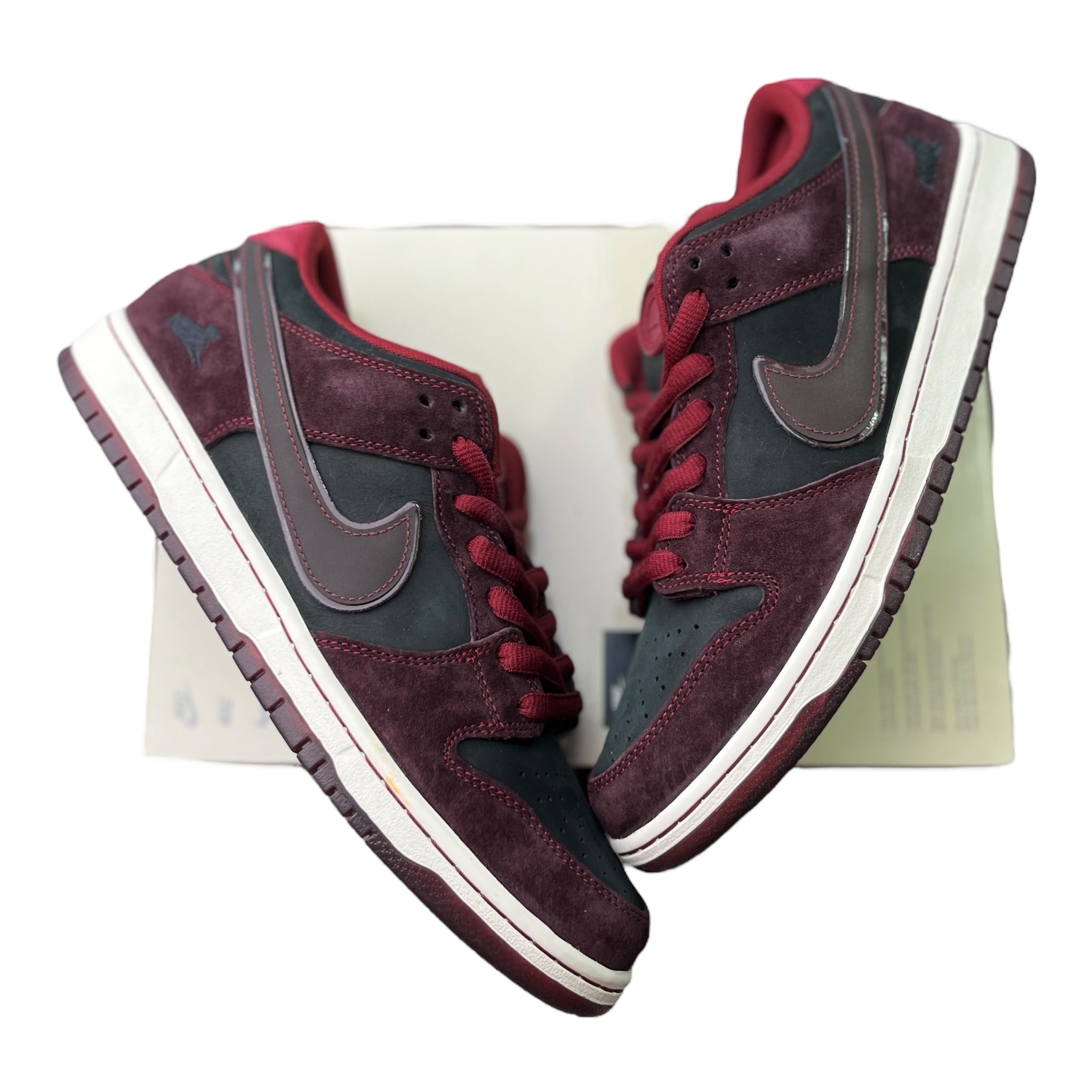 Nike Dunk Low Sb Riot Skateshop Mahagoni Dunkel Rote Beete (45EU)