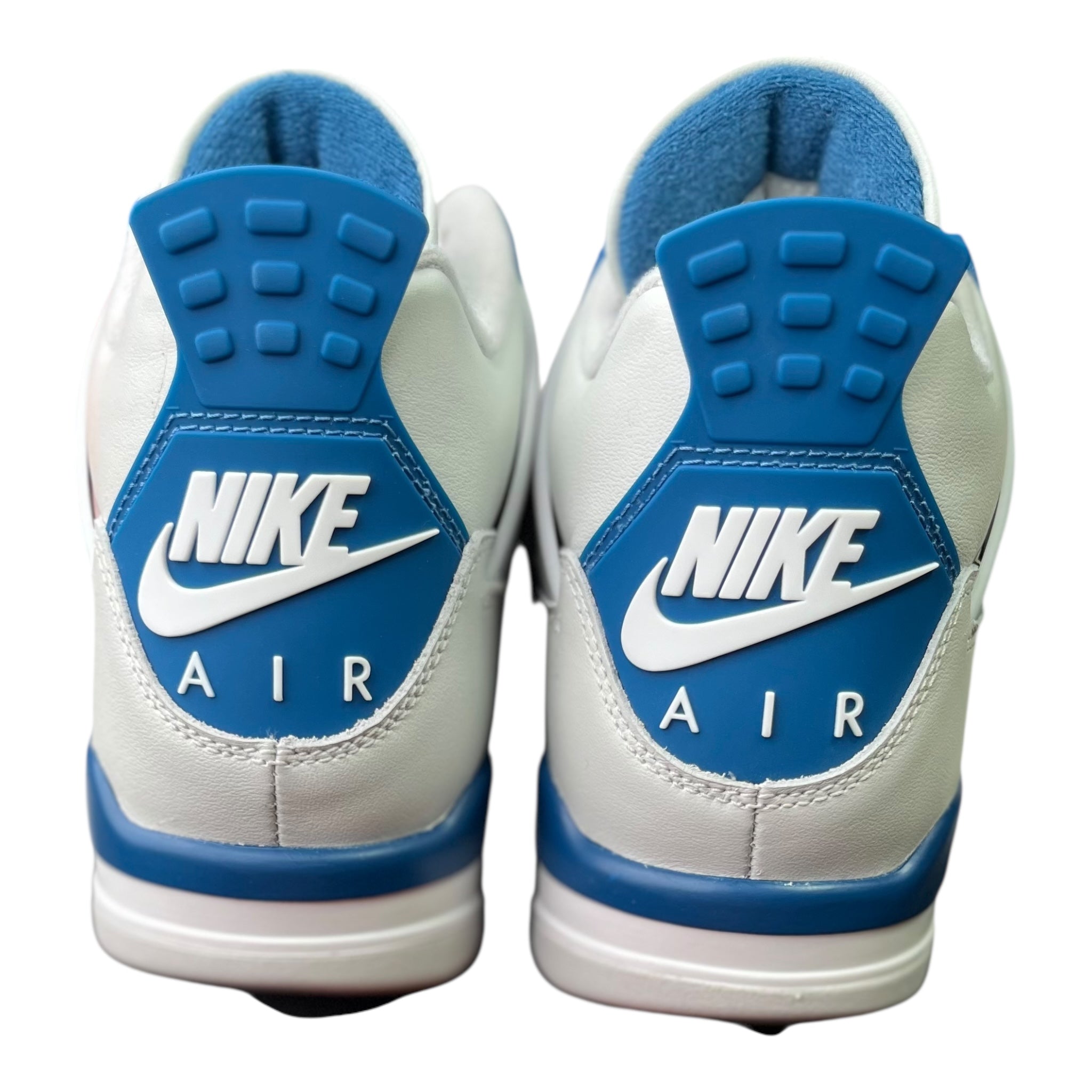 Jordan 4 Retro Military Blue (42EU)