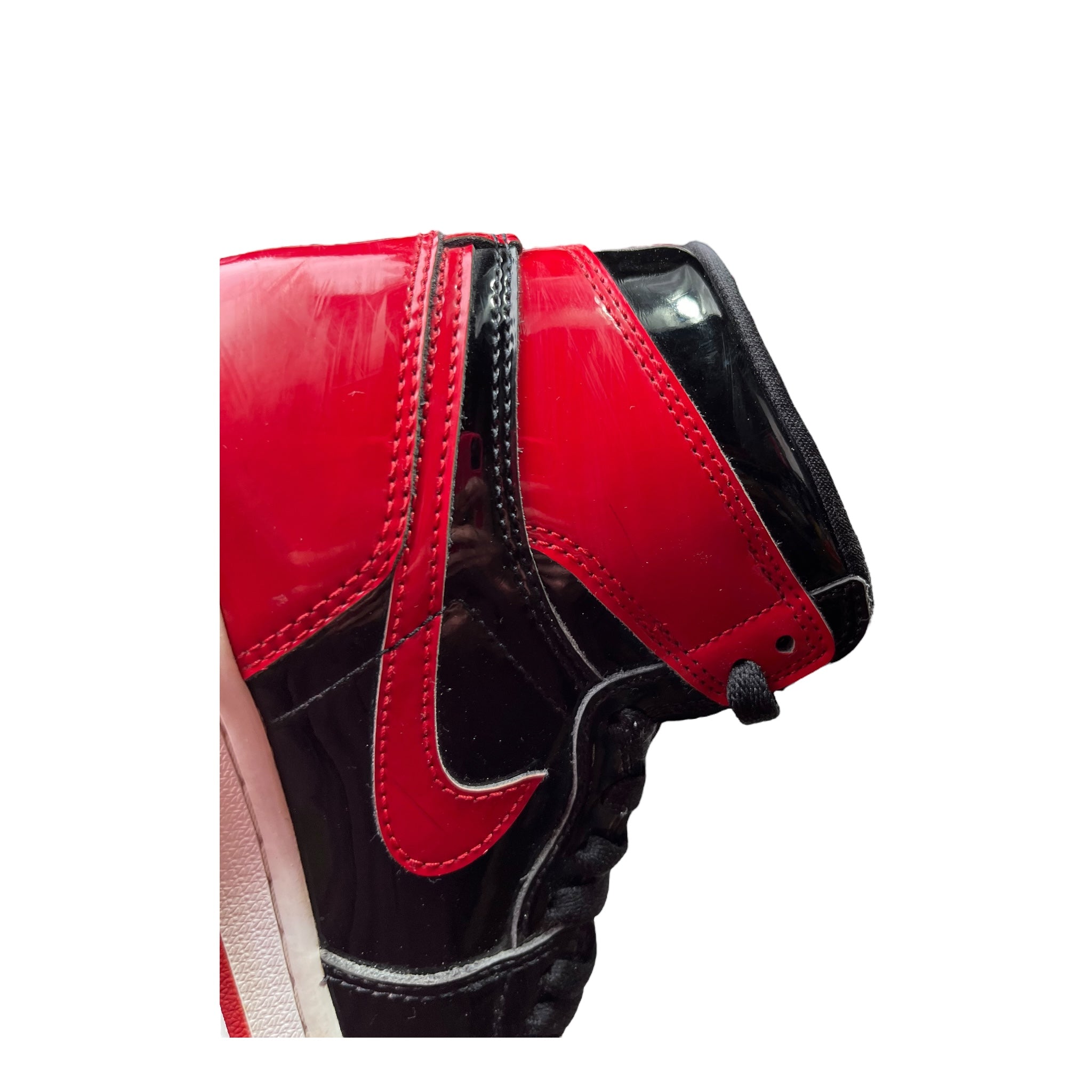 Jordan 1 Retro High Patent Bred (37.5EU)