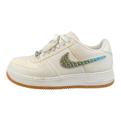 VOIR LES SNEAKERS