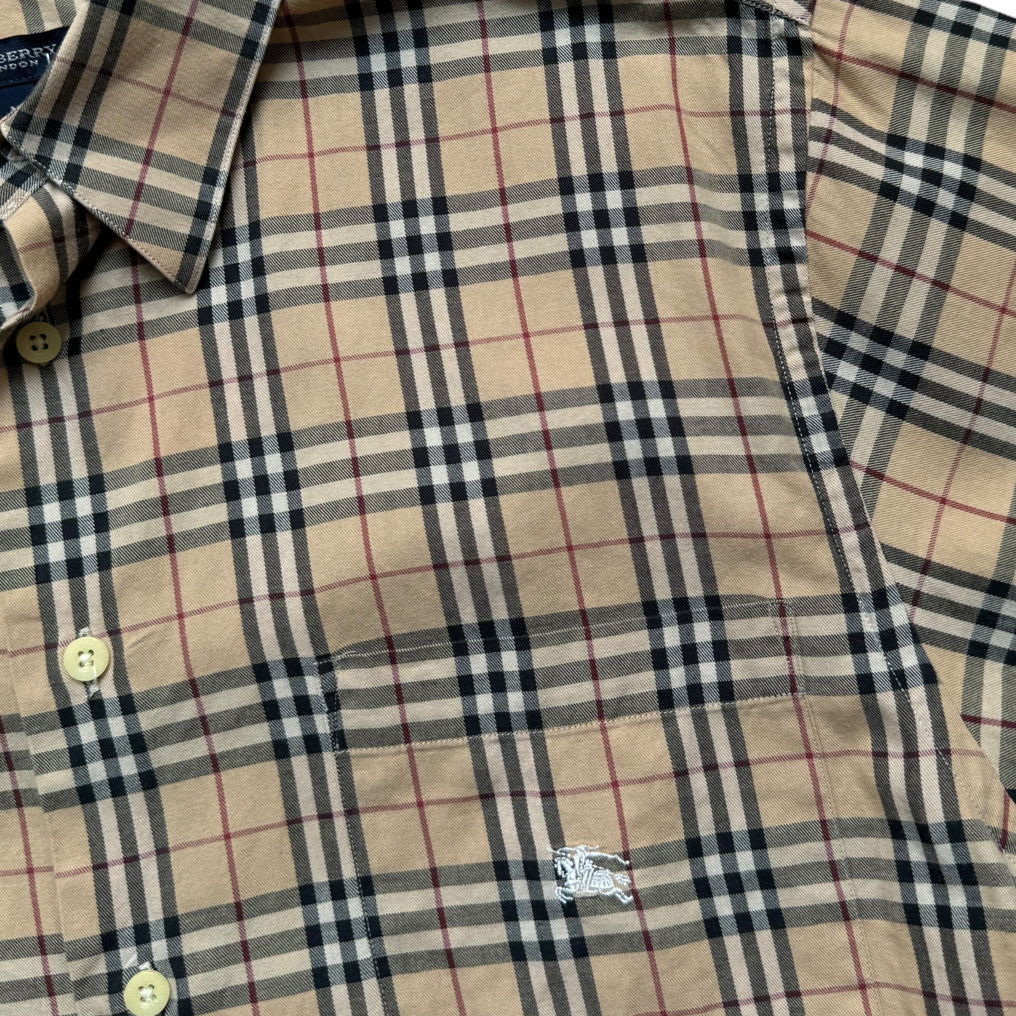 Burberry short sleeve shirt (M)