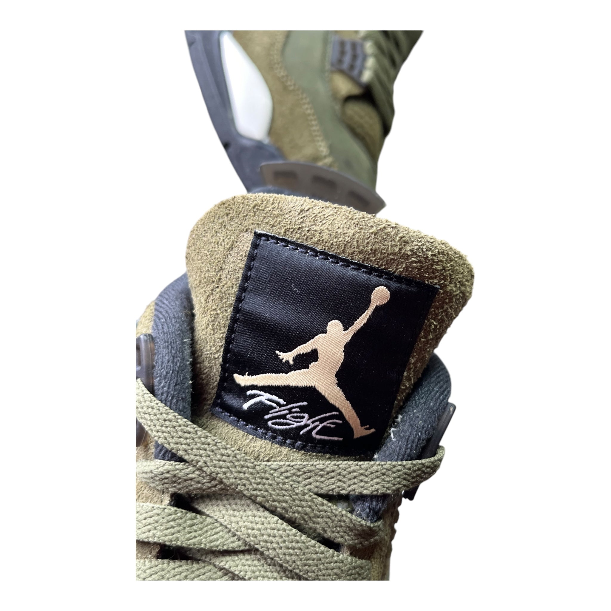 Jordan 4 Retro Craft Medium Olive (43EU)