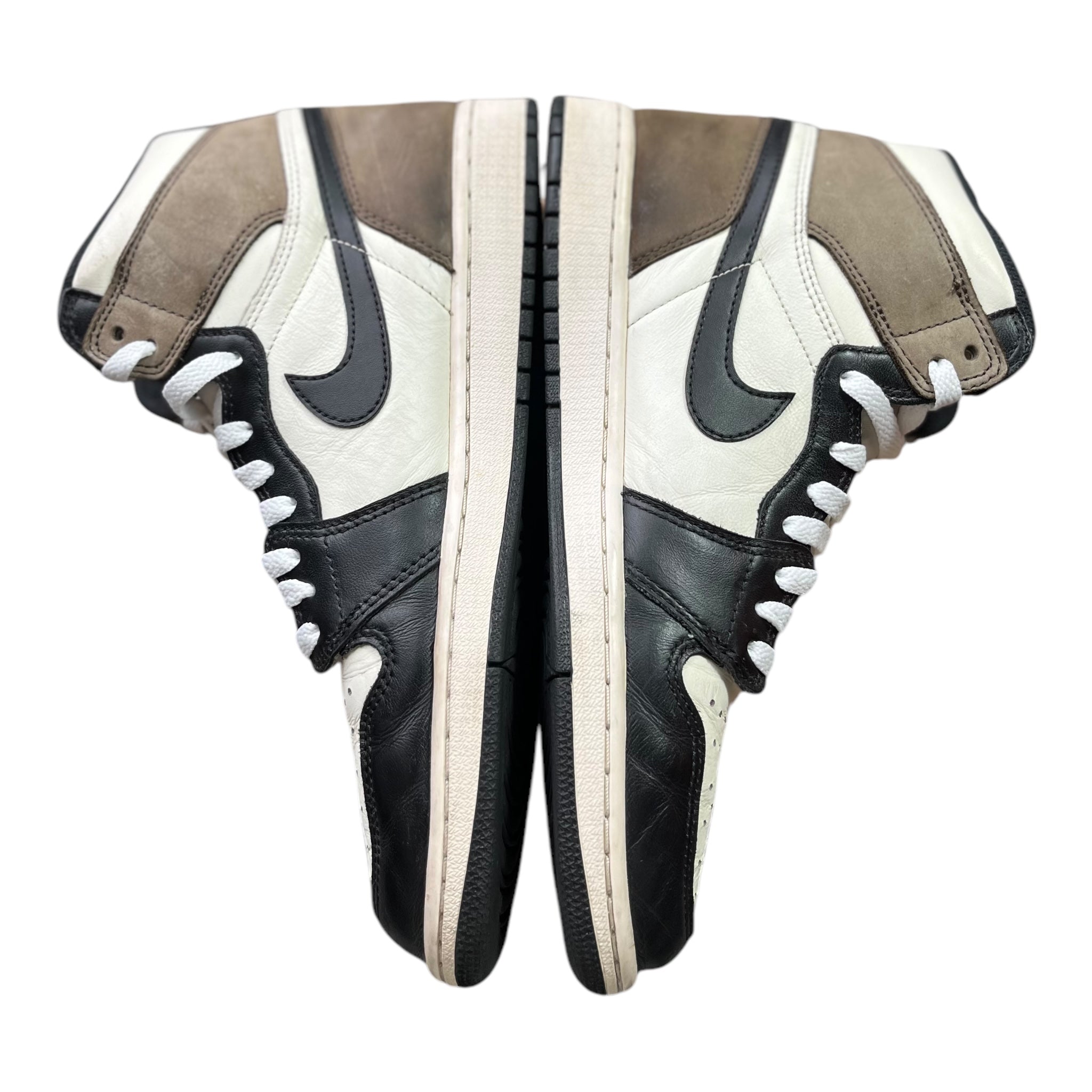 Jordan 1 Retro High Dark Mocha (44EU)