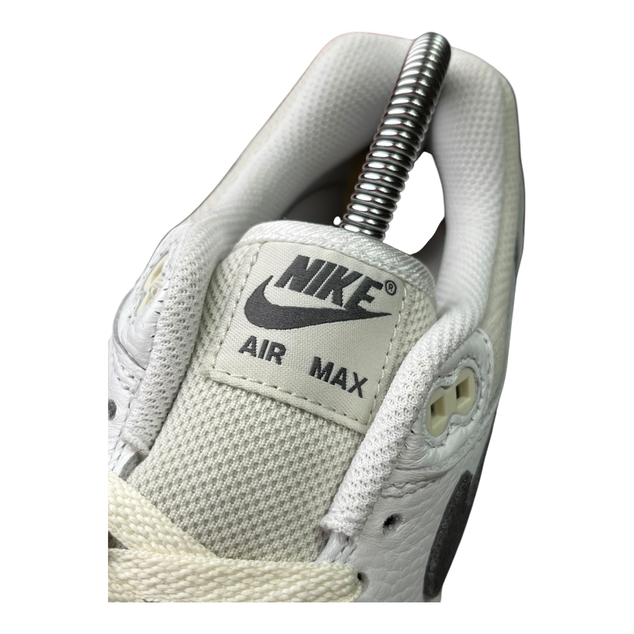 Nike Air Max 1 Licht Knochen Eisen Grau (41EU)