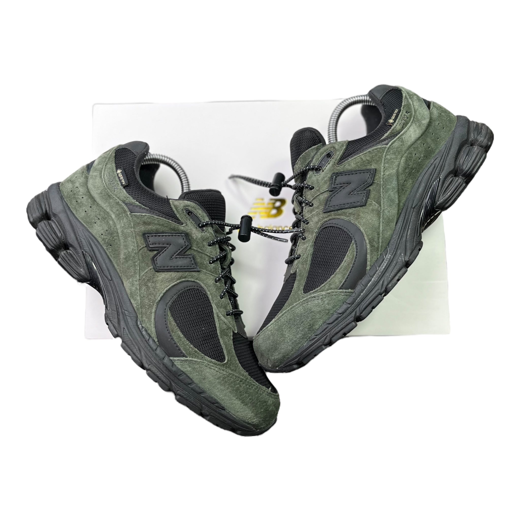 New Balance 2002R JJJound Gore-Tex Olive (44.5EU)