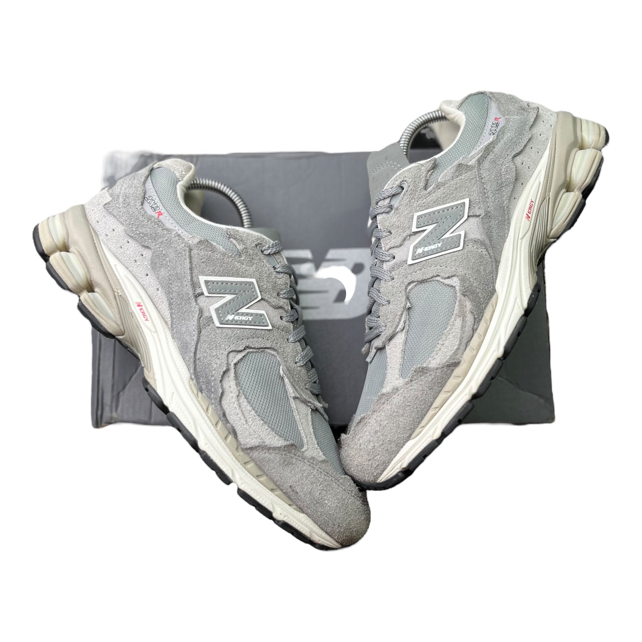 New Balance 2002R Protection Pack Grey (42EU)