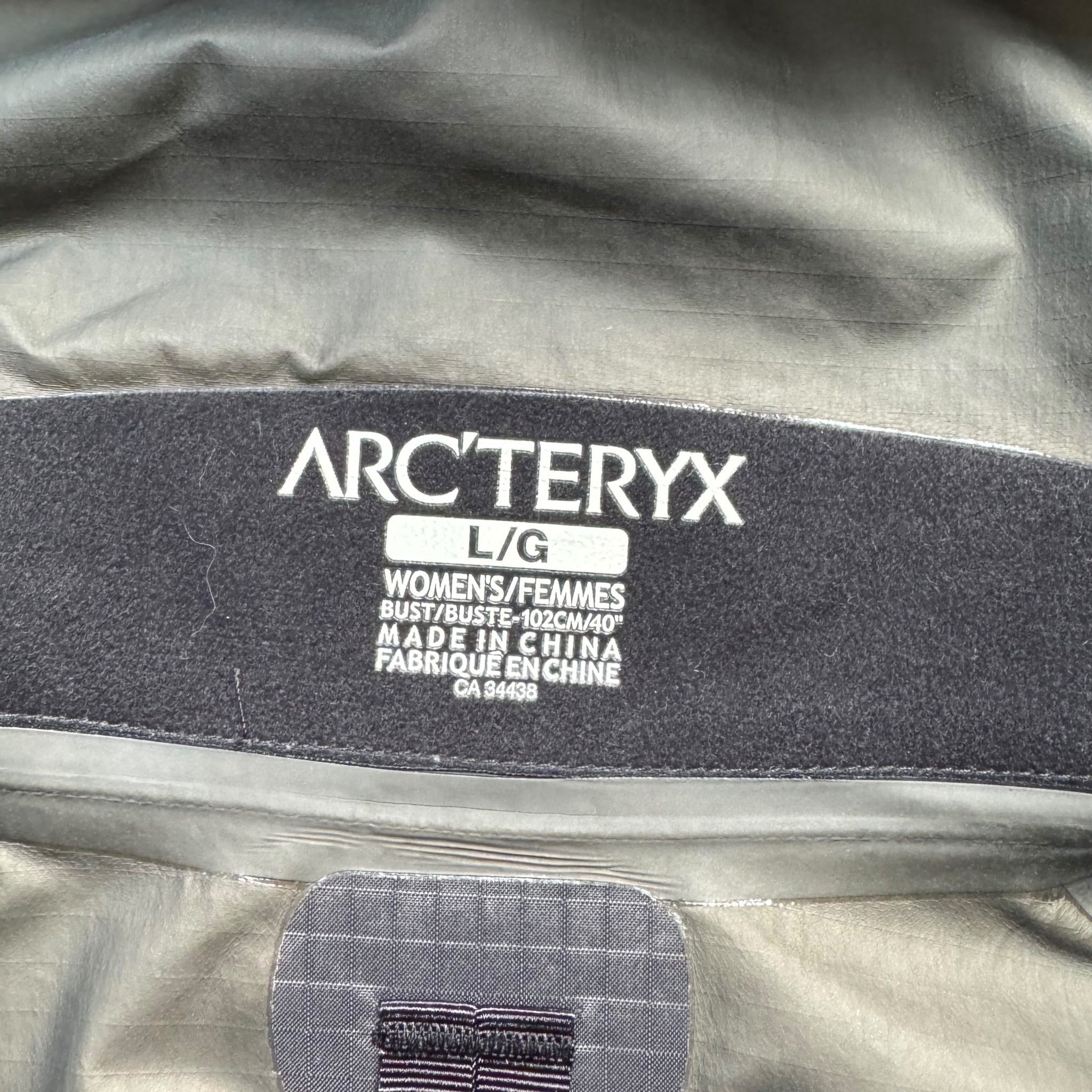 Arc'teryx Gore-Tex Jacket (M)