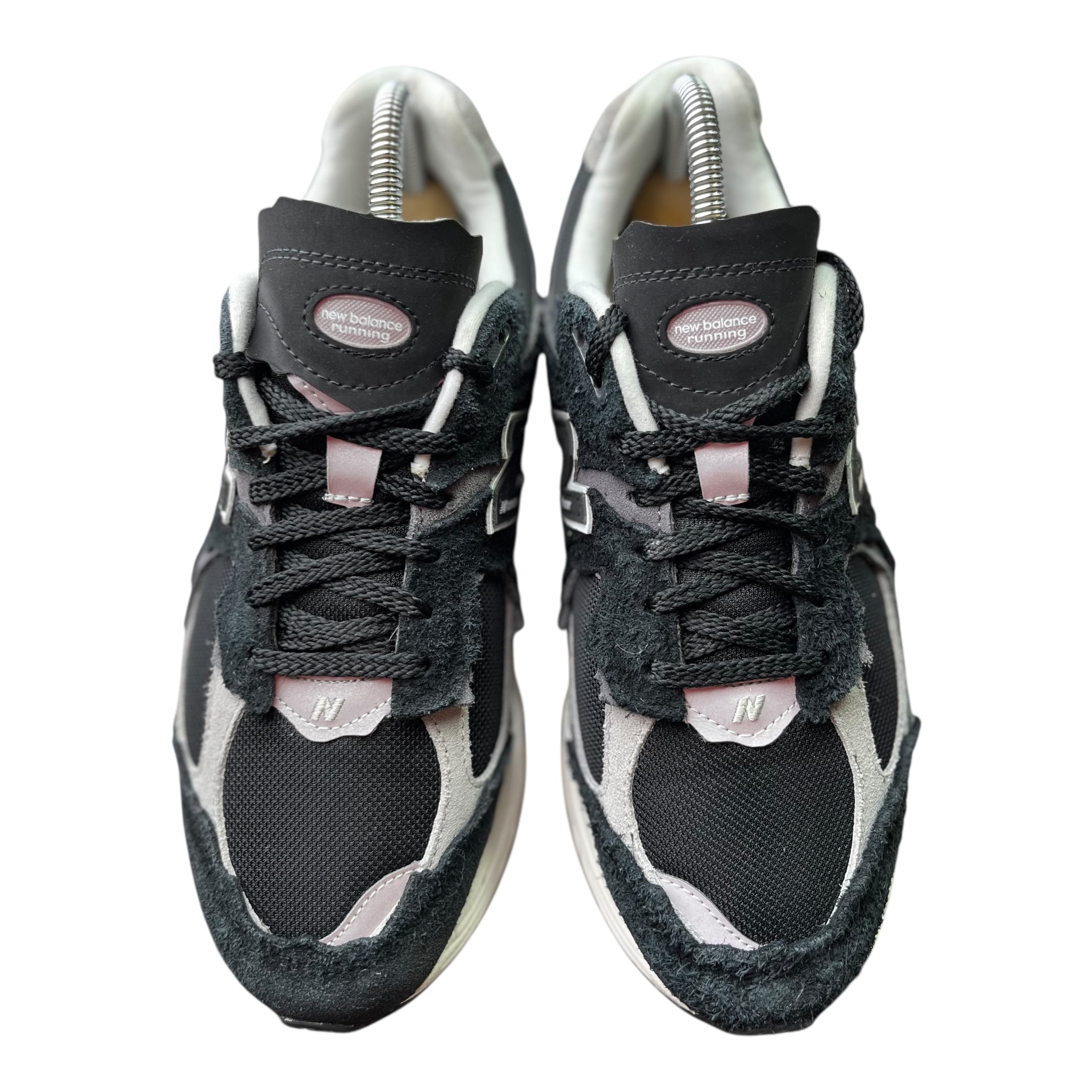 New Balance 2002R Protection Pack Black Grey (40.5EU)