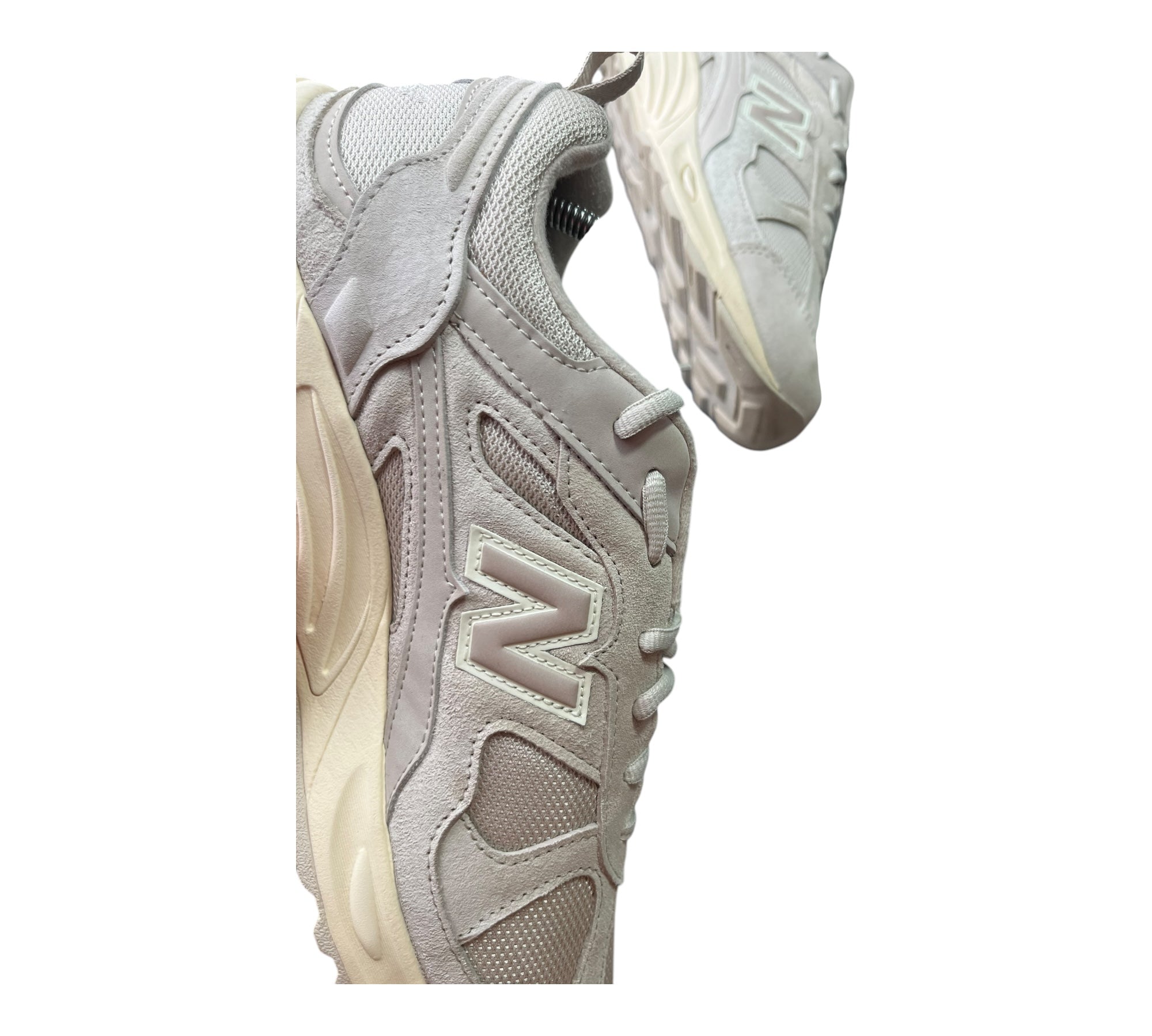 New Balance 878 Grau (44EU)