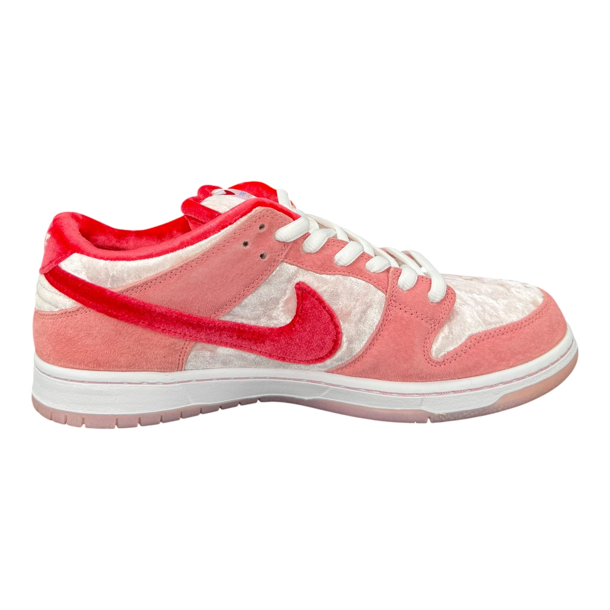 Dunk SB Low Strange Love (45EU)
