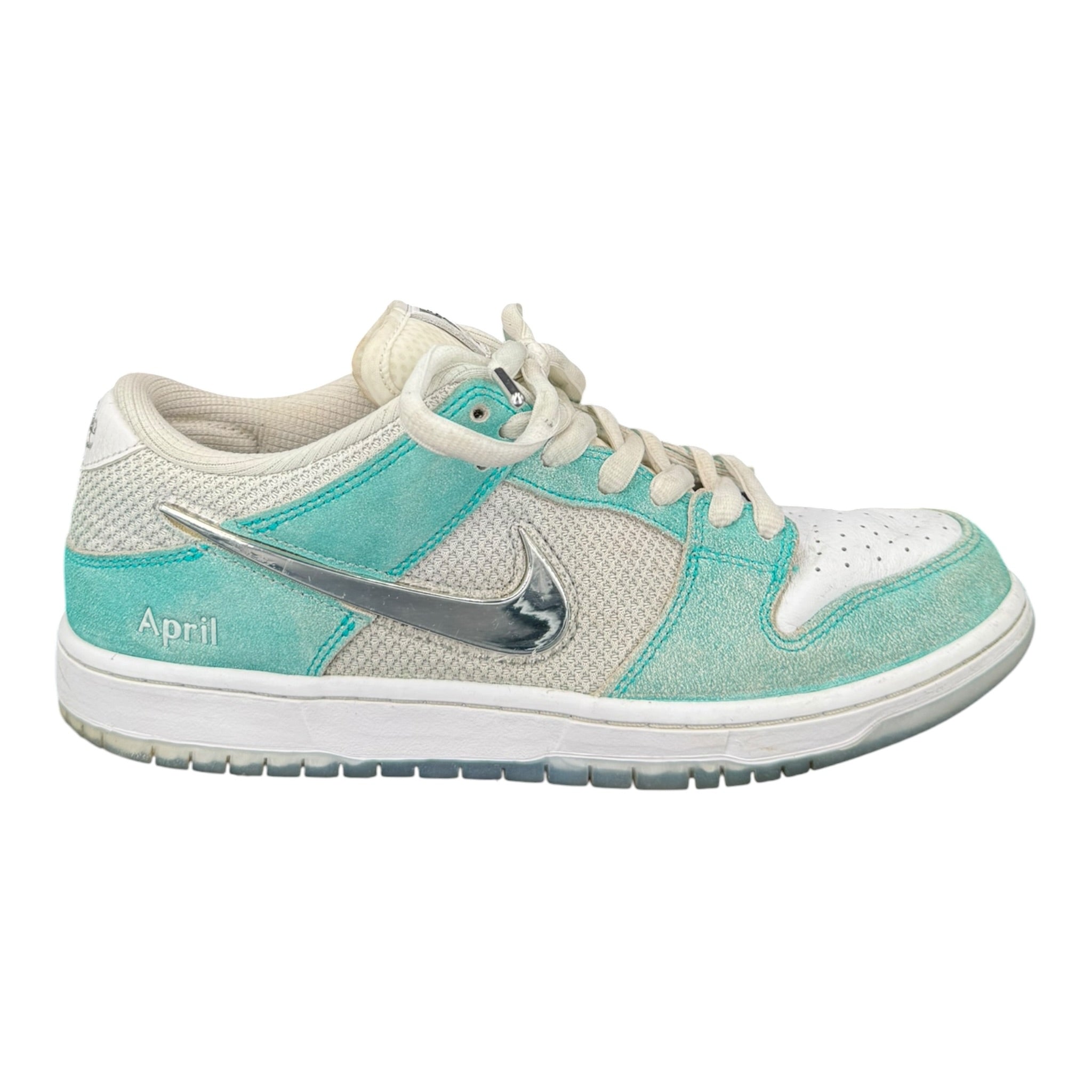 Dunk SB Low April (43EU)
