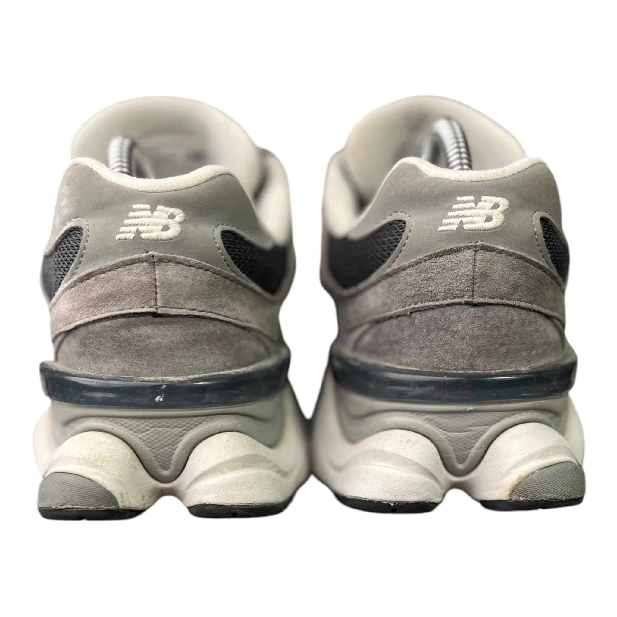 New Balance 9060 Dunkelgrau (43EU)