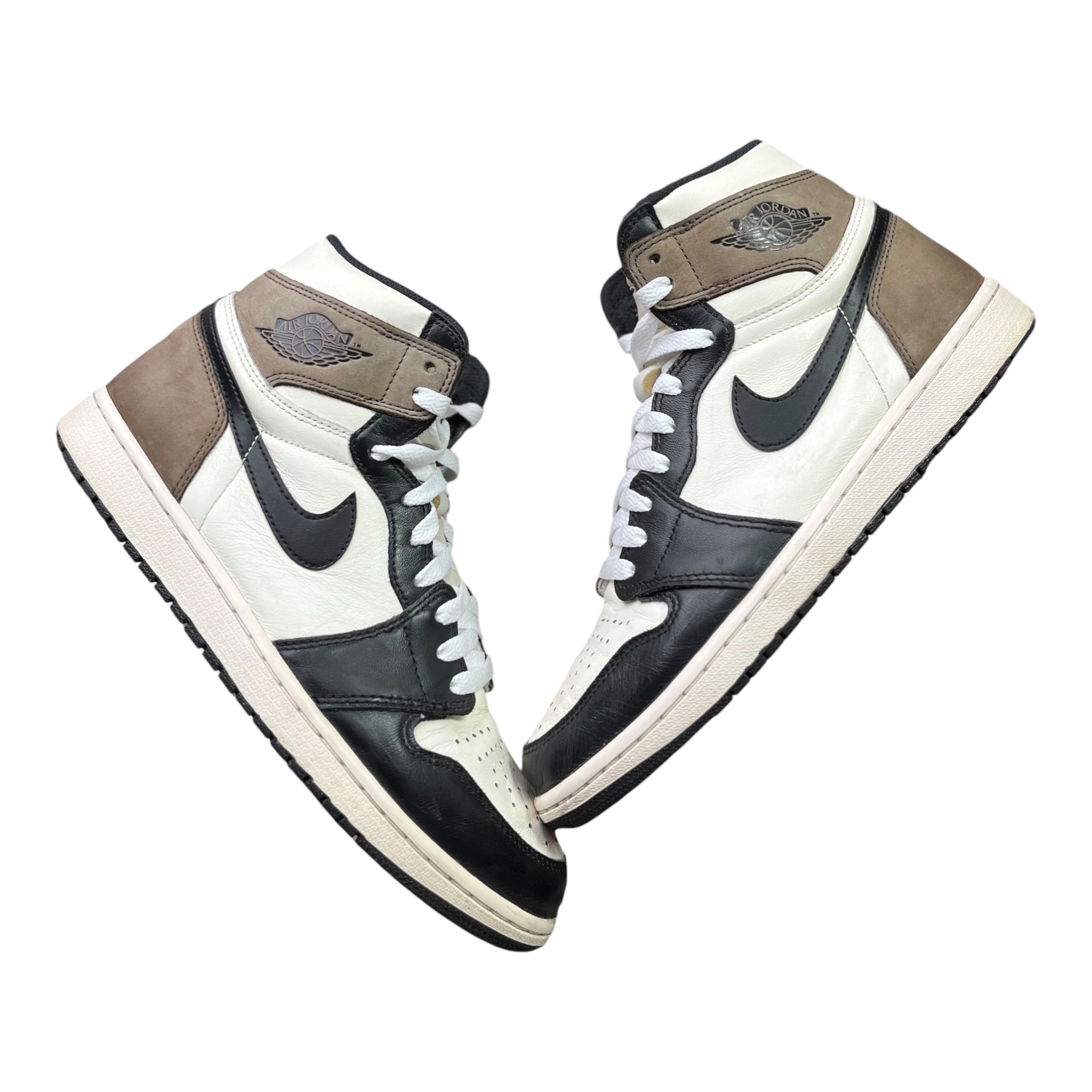 Jordan 1 Retro High Dark Mocha (44EU)